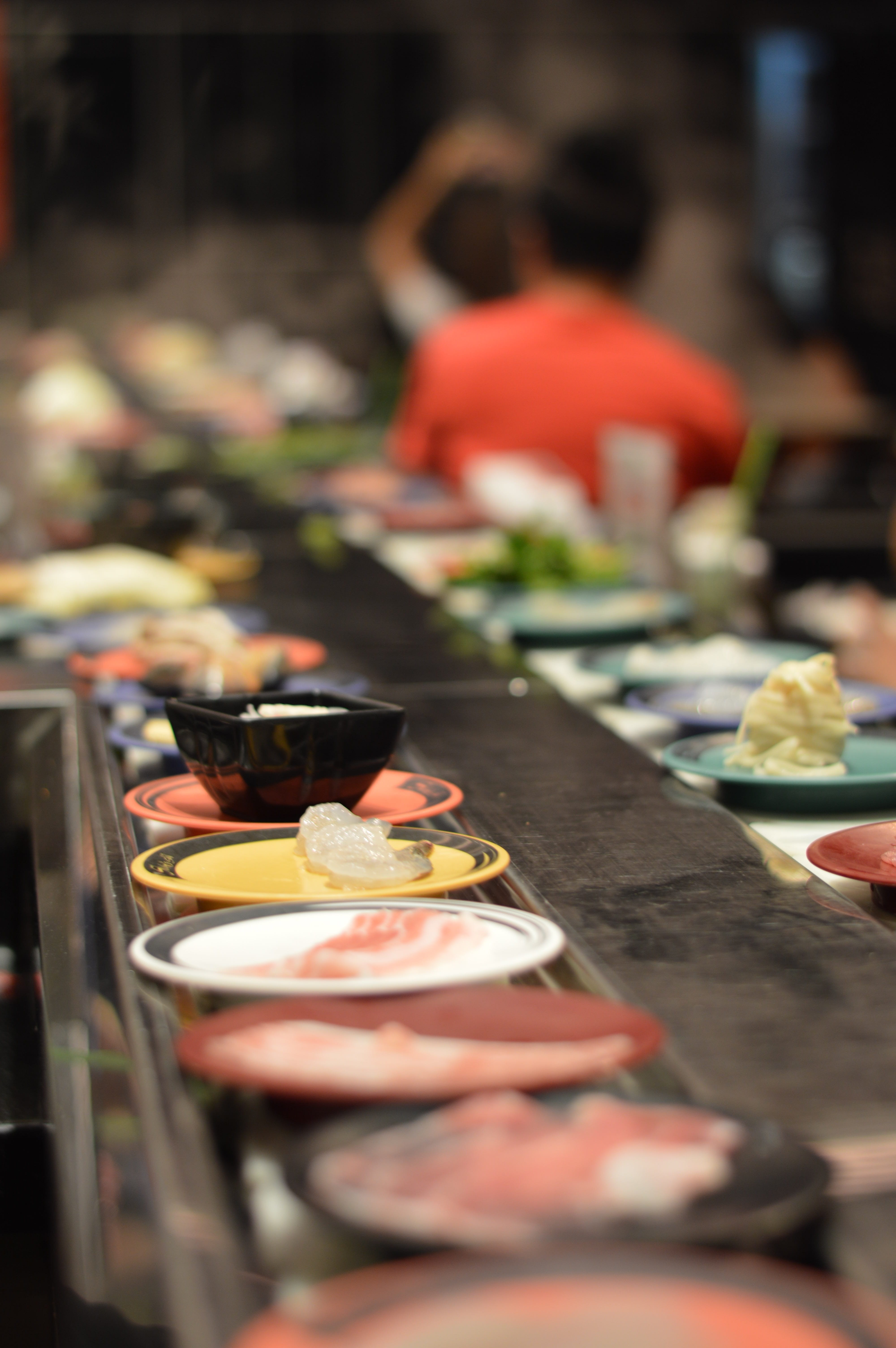 restaurant, foodstuff, thailand, vegetable, self service, variation, sushi, food, belt, food and drink, arrangement, plate, buffet, container, soup, put the food, Phone HD Wallpaper