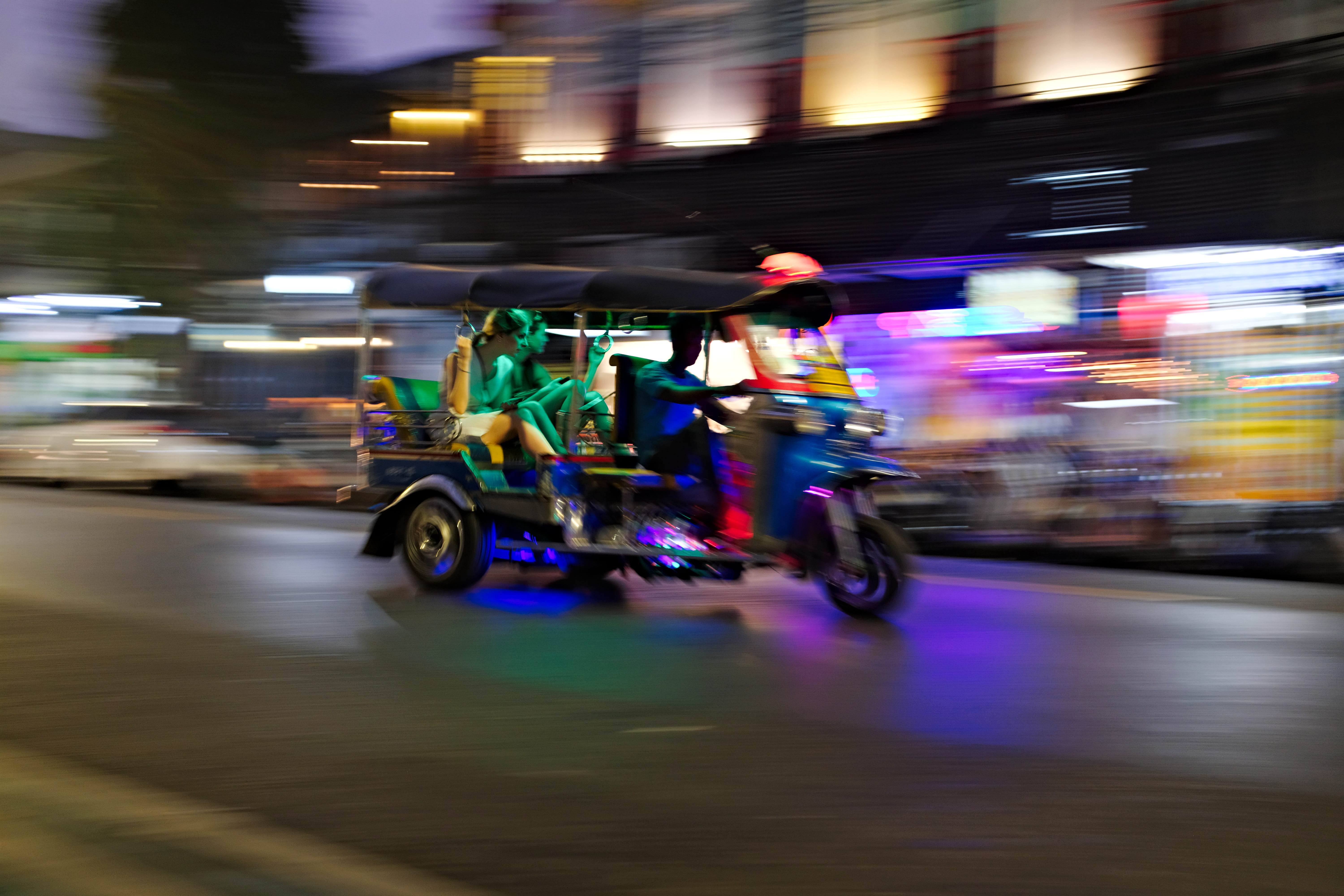 on the move, speed, machine, tire, pedestrian, outdoors, asia, people, incidental people, illuminated, human, architecture, tuk, rickshaw, night, automobile, HD Wallpaper