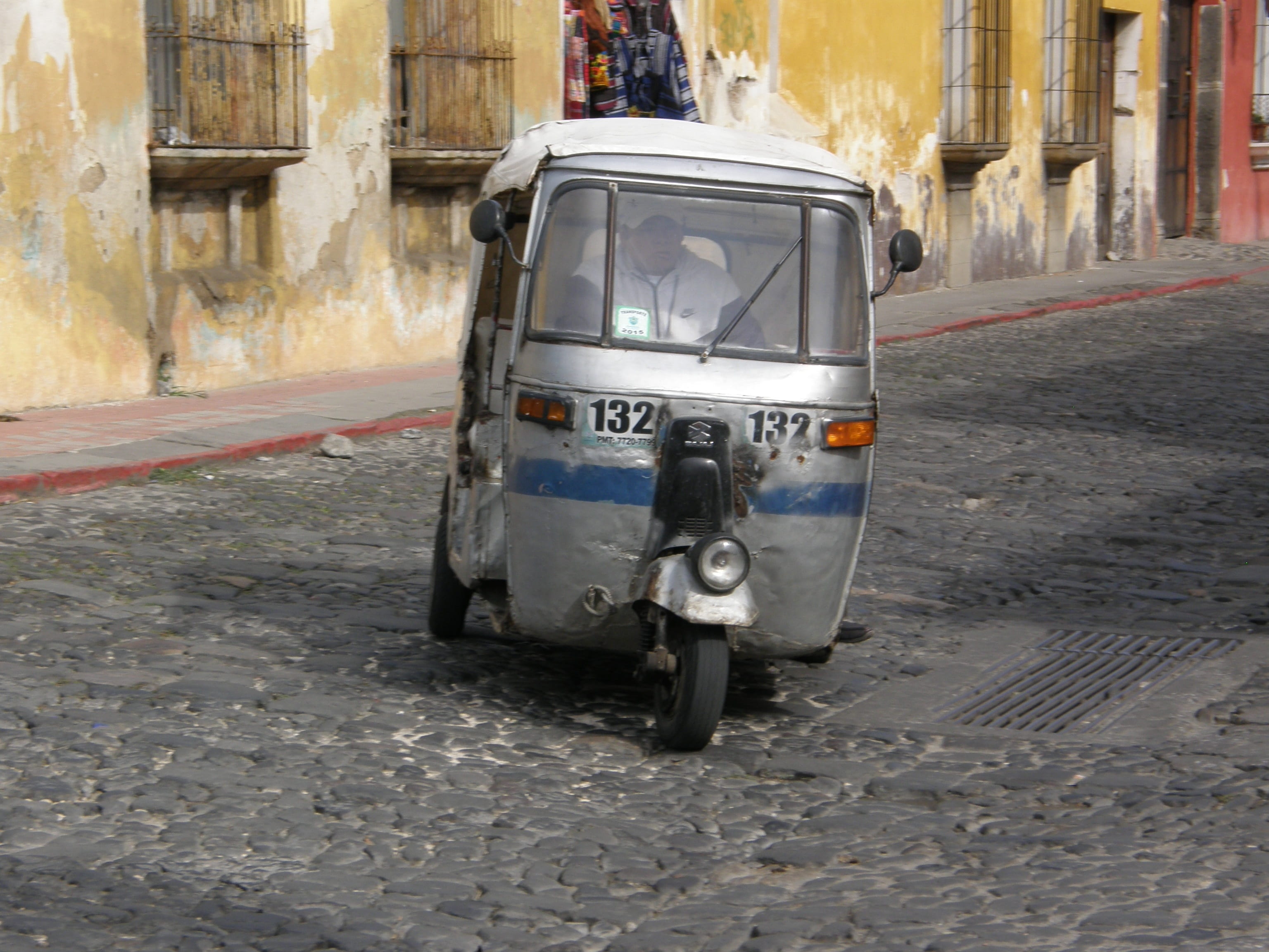 city, latin, no people, america, motion, day, mode of transportation, antigua, travel, building exterior, outdoors, built structure, street, city life, HD Wallpaper