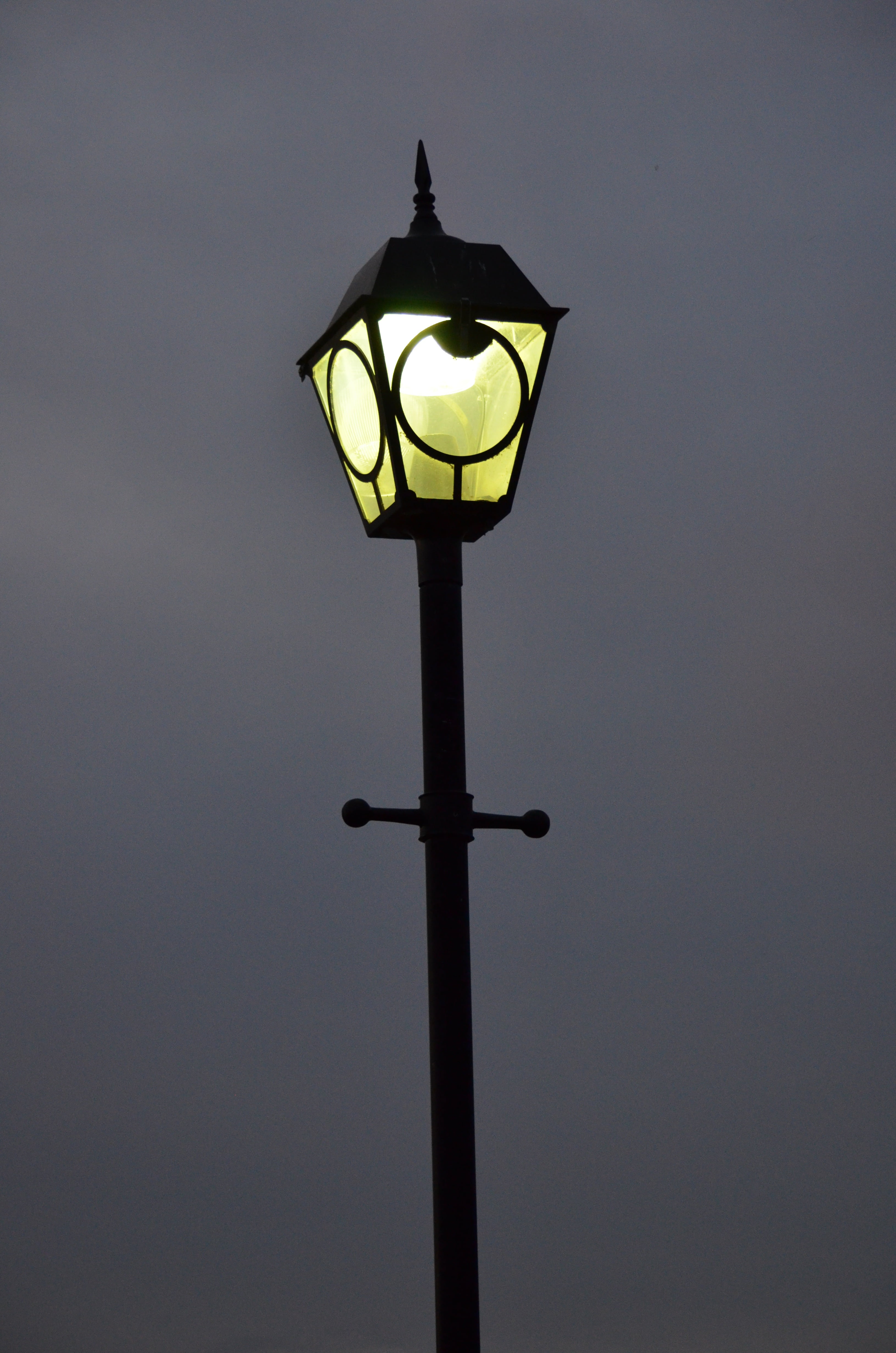 metal, electric light, urban, 4K, lighting equipment, electricity, lamp post, antique, lantern, lamppost, illumination, street, no people, outdoor, lamp, Phone HD Wallpaper