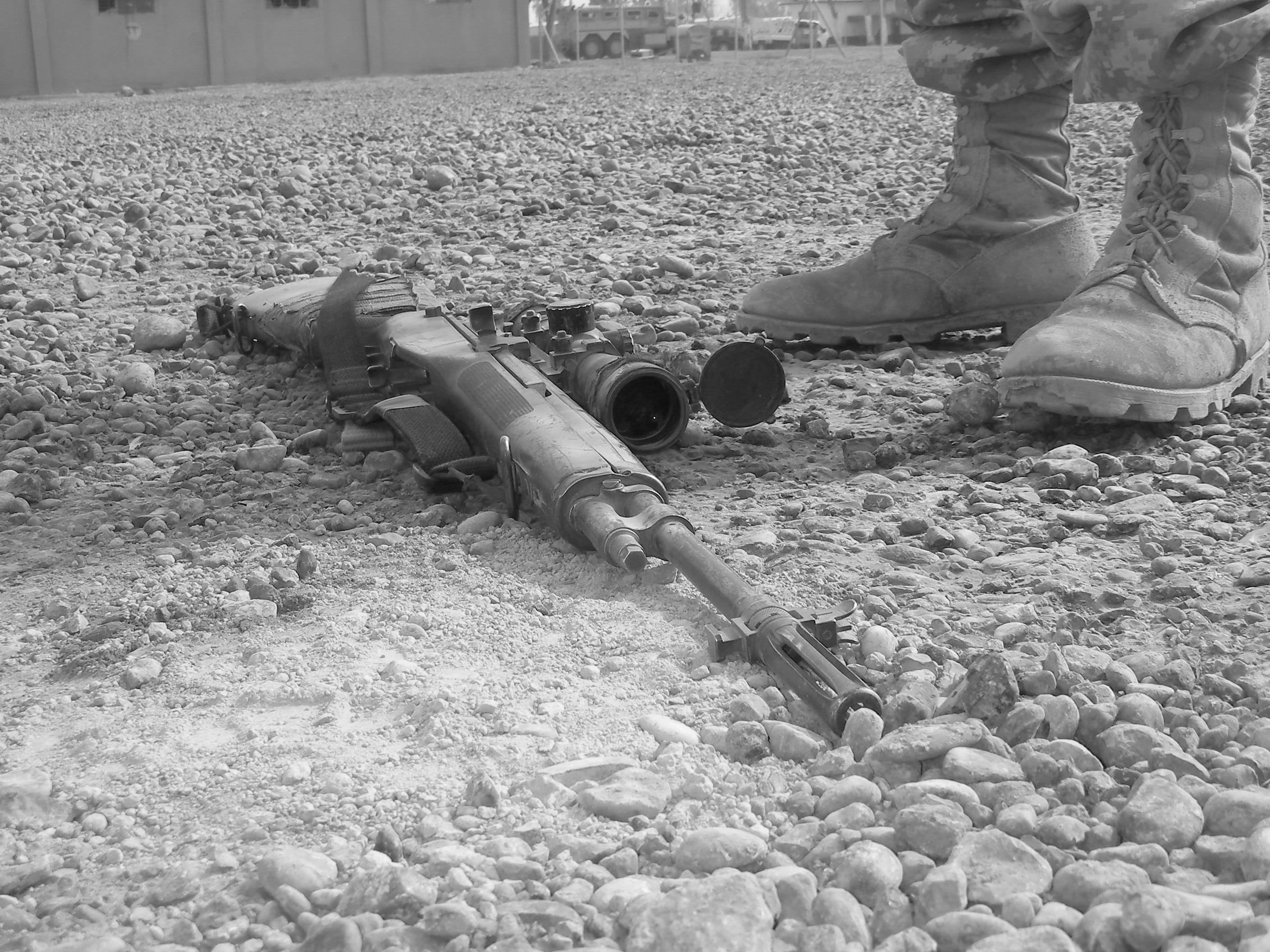 quit, human body part, shoe, arms, awol, real people, land, one person, outdoors, black and white, war, military, human leg, field, white, feet, technology, HD Wallpaper
