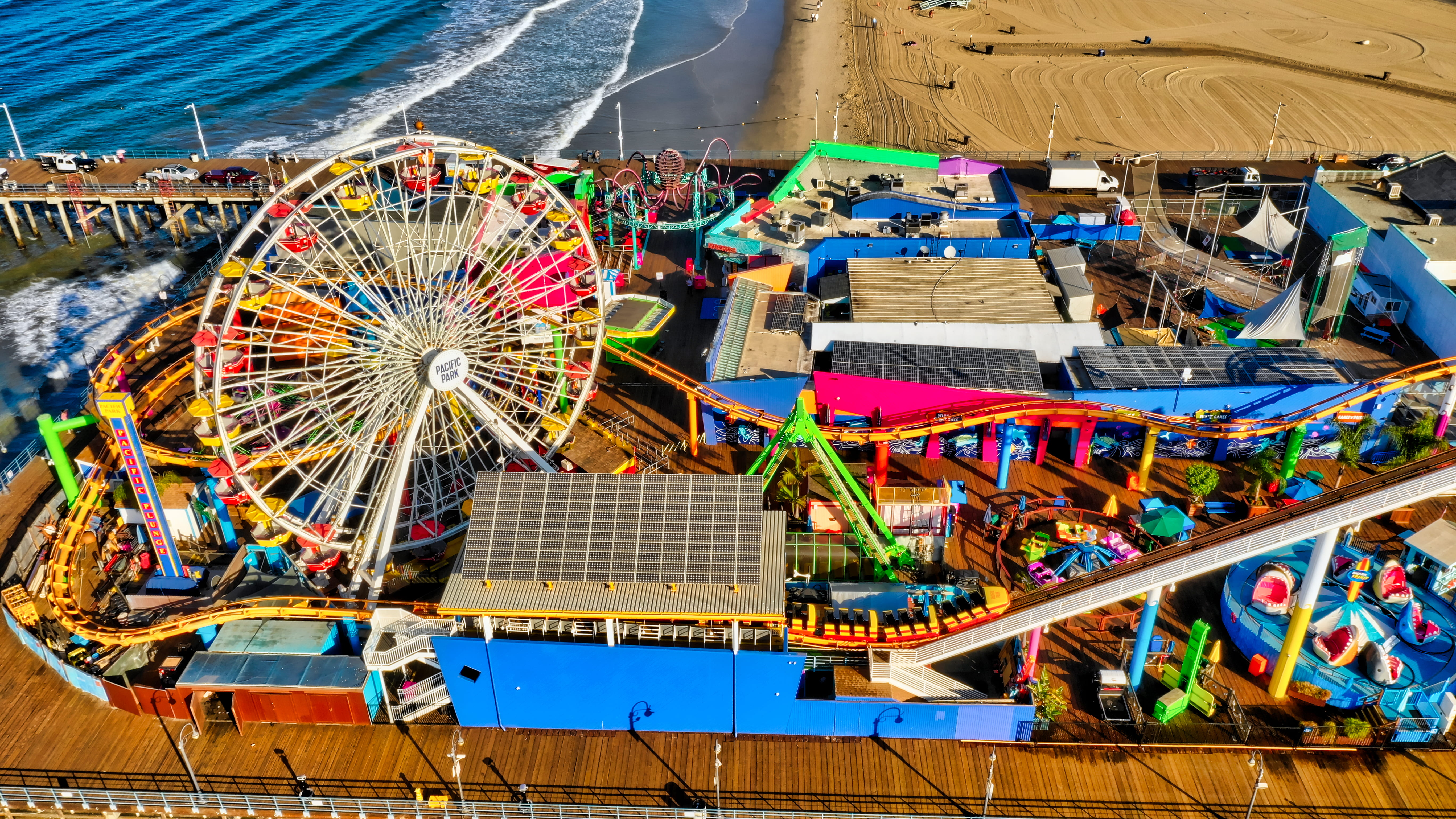 architecture, multi colored, santa monica, water, rollercoaster, 5K, body, daytime, building exterior, color, from above, art and craft, high angle view, HD Wallpaper