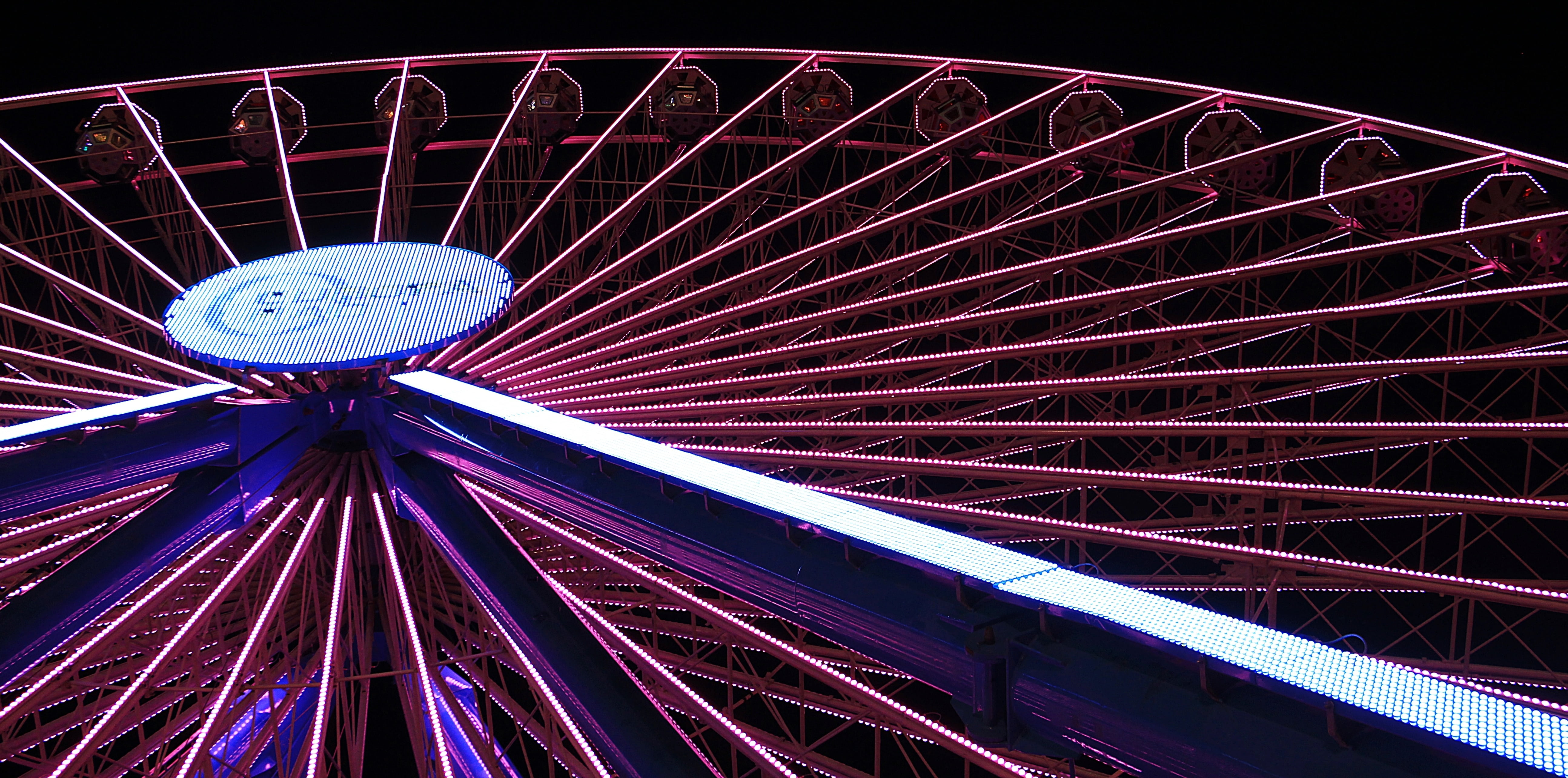 shape, leisure, wheel, folk festival, blue, carnival, outdoors, alloy, illuminated, carnies, romantic, geometric shape, pleasure, traveling carnival, ferris wheel, HD Wallpaper