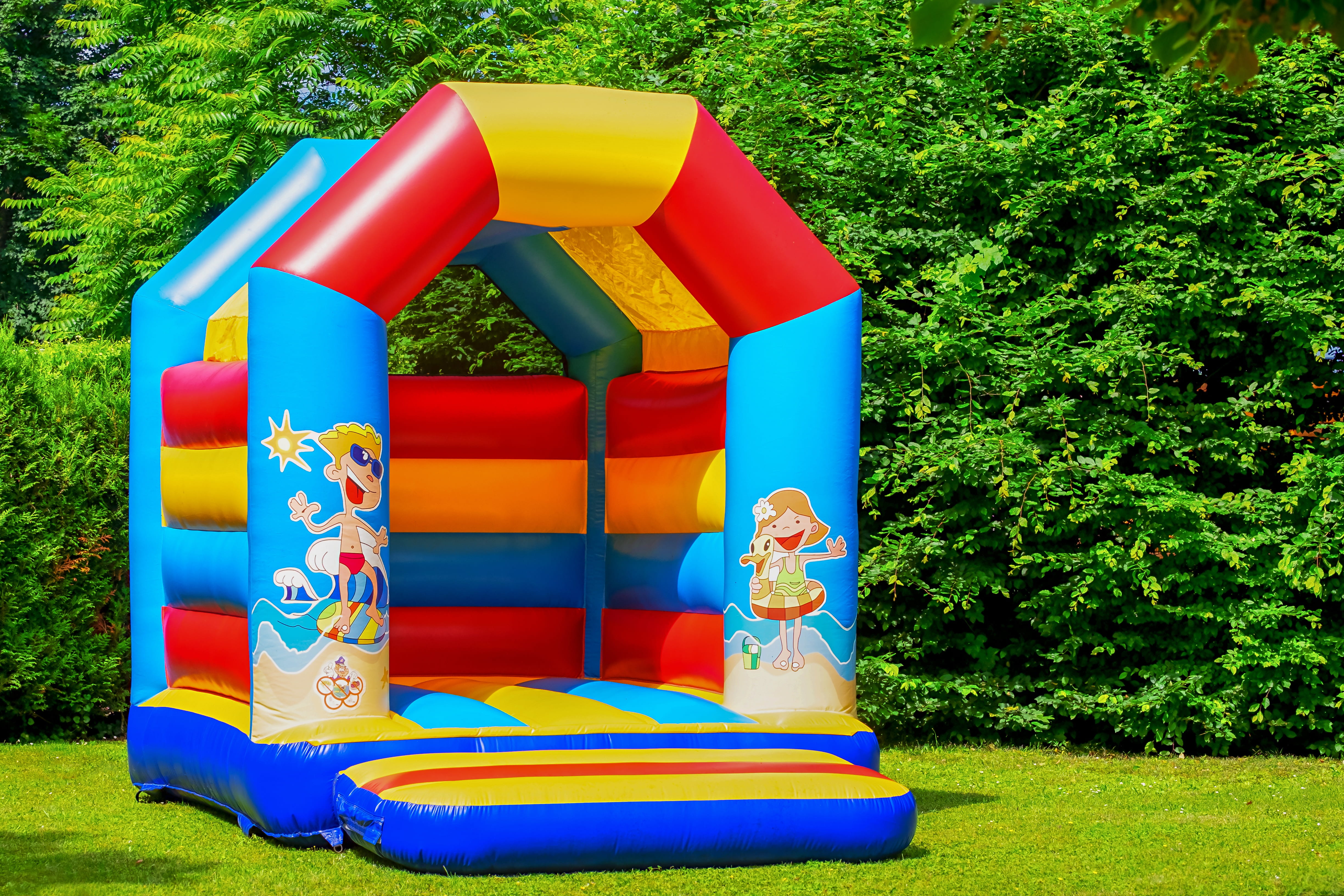 joy, play outside, fun, design, grass, blue, nature, multi colored, colorful, house, inflatable, yellow, play, day, happy, green color, summer, leisure, HD Wallpaper