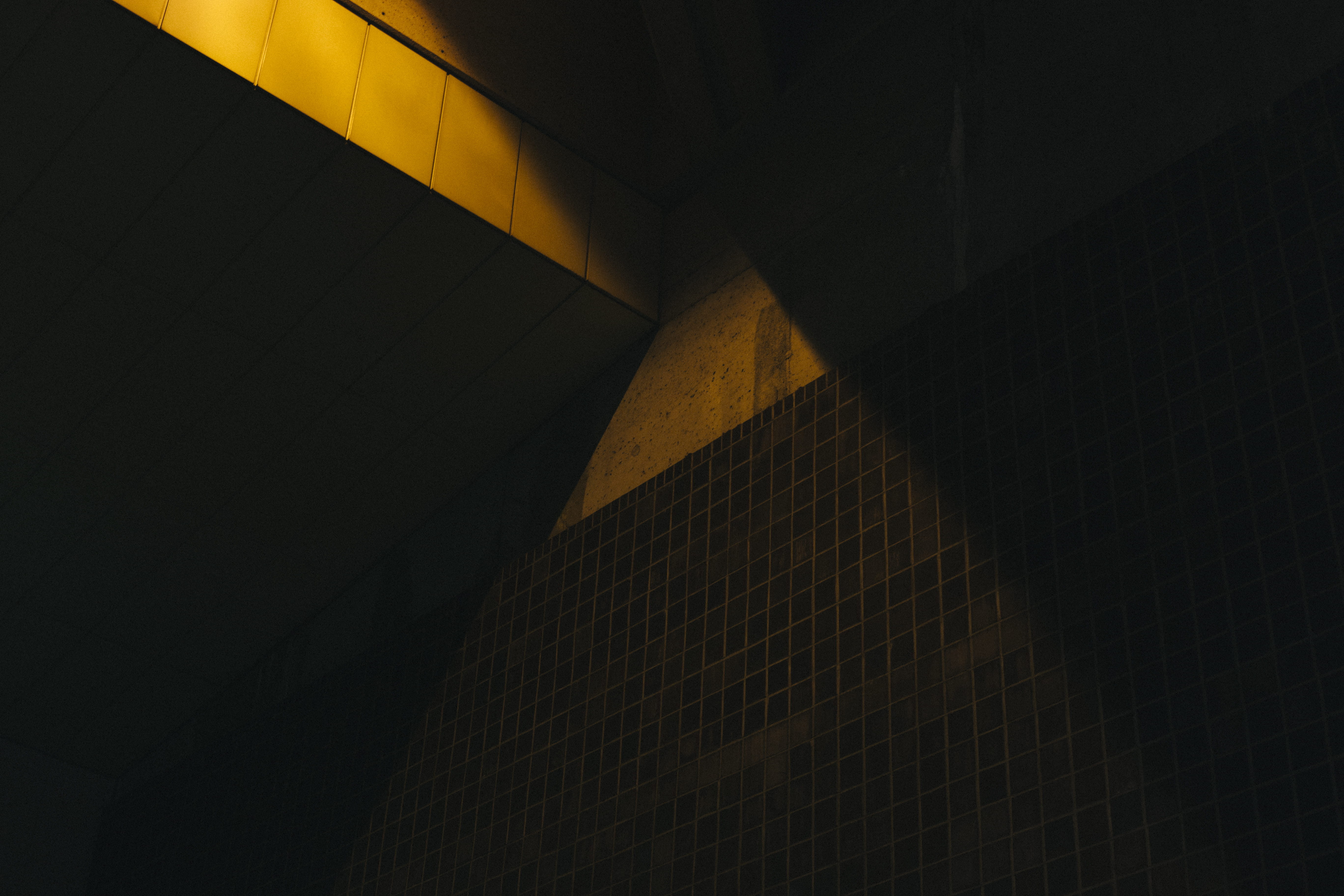 structure, modern, ceiling, explore, outdoors, montréal, building exterior, sky, dark, nature, 5K, pattern, skyscraper, photo, office building exterior, HD Wallpaper