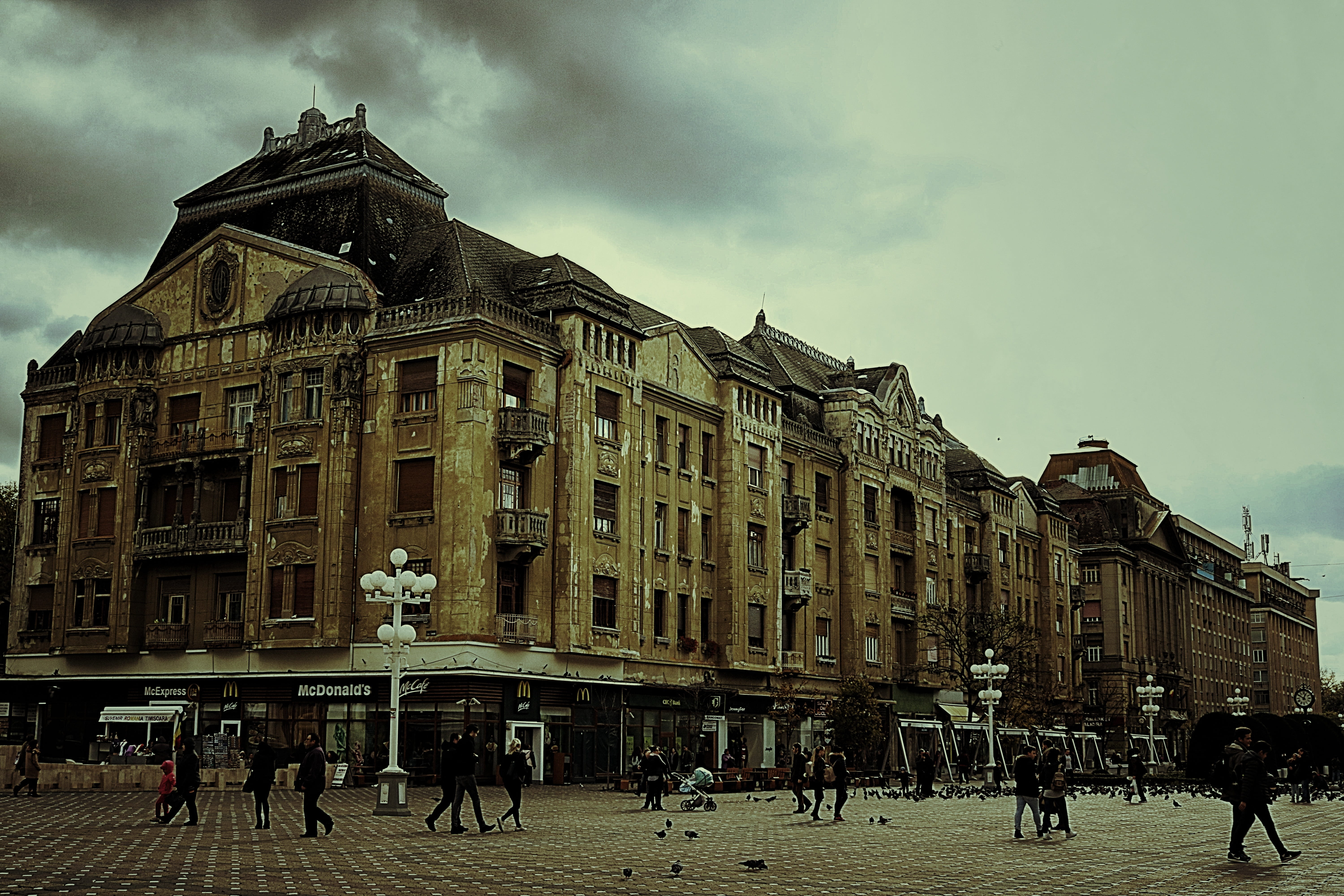 men, group of people, architecture, travel destinations, clouds, 5K, timisoara, built structure, city, adult, day, crowd, building exterior, street, travel, HD Wallpaper