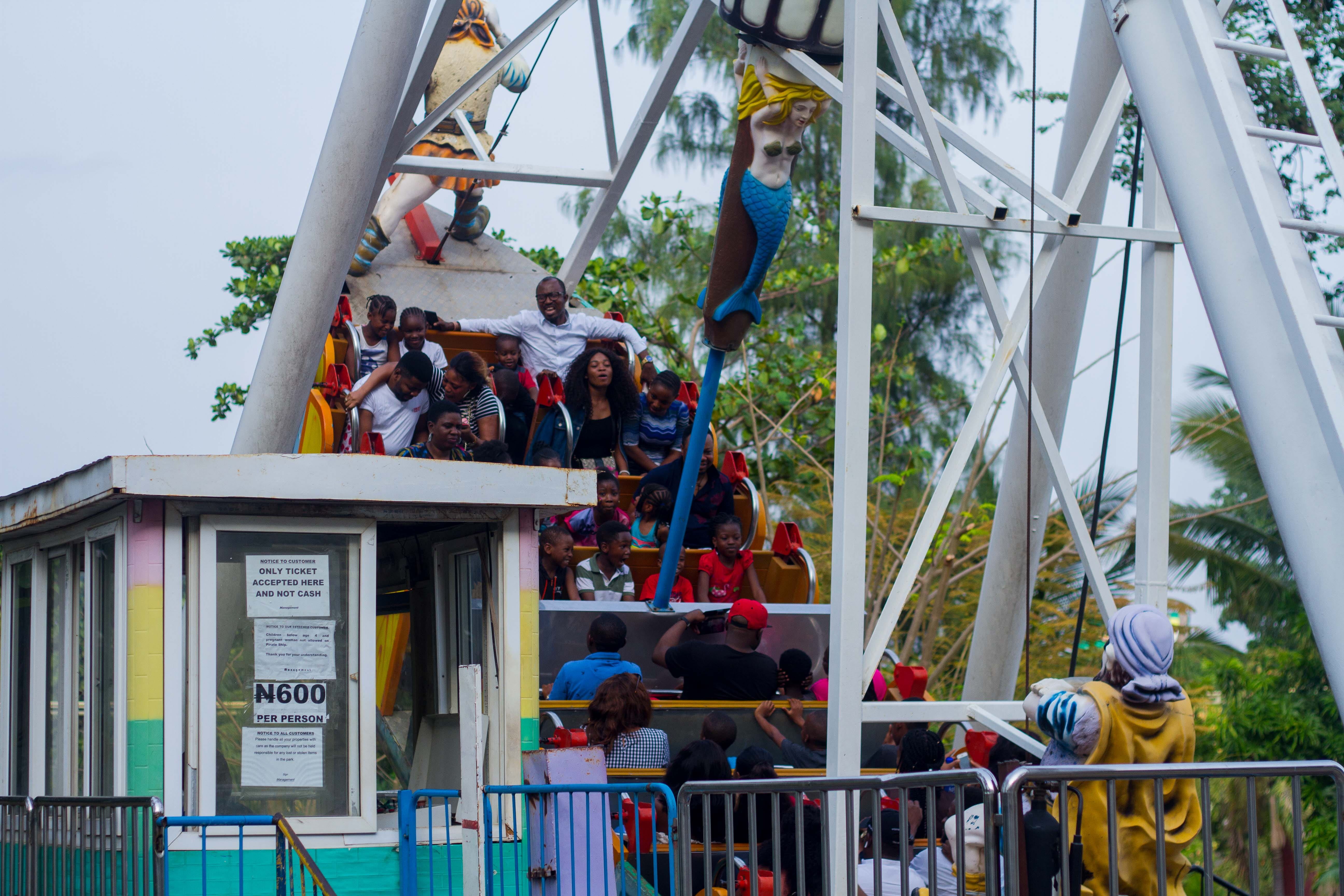 real people, play area, outdoors, adult, men, acrobatic, human, day, circus, built structure, rope, amusement park, person, adventure, group of people, HD Wallpaper
