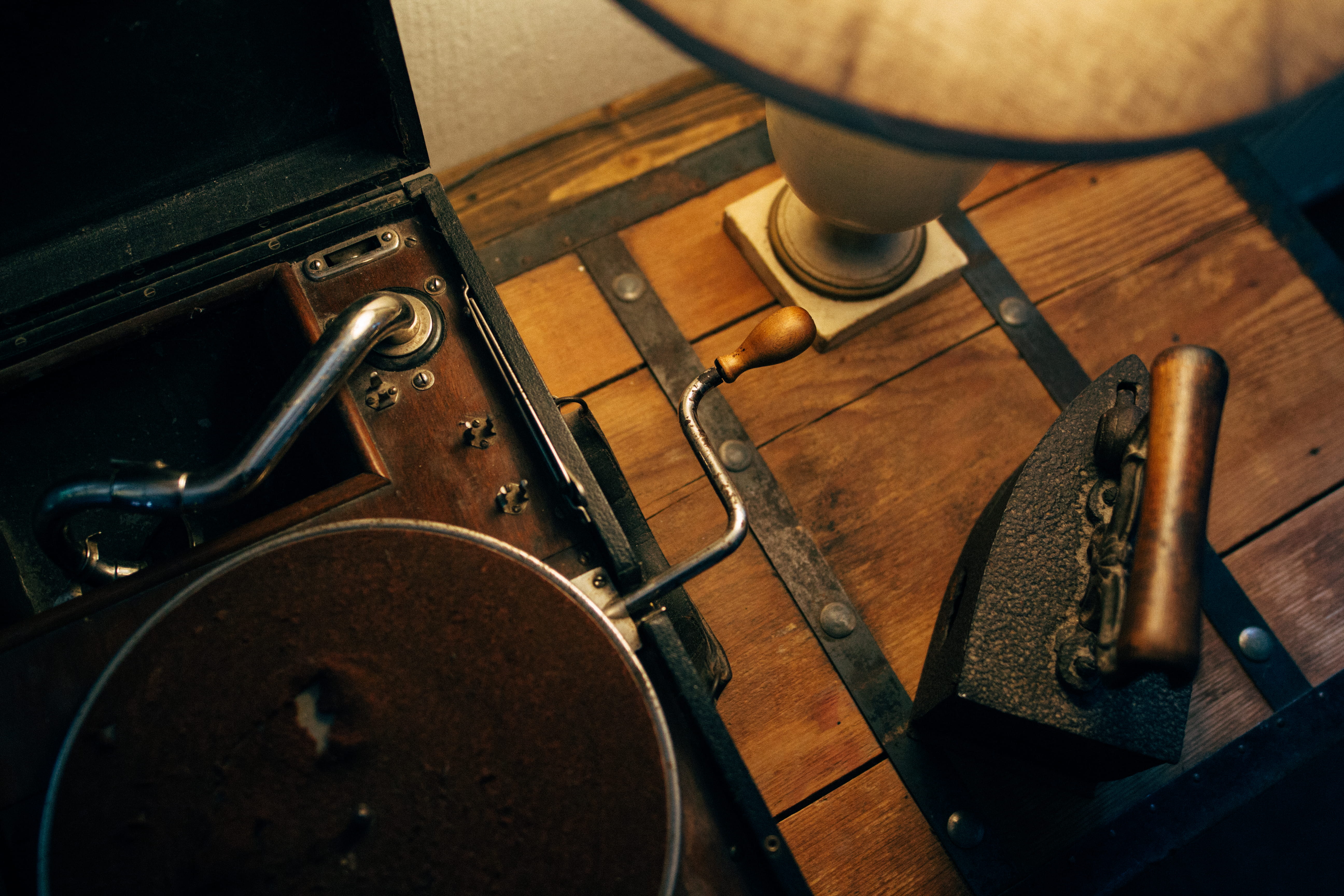 furniture, kitchen, hardware, wood - material, percussion, table, 5K, high angle view, screen, coffee cup, monitor, computer hardware, no people, turntable, HD Wallpaper