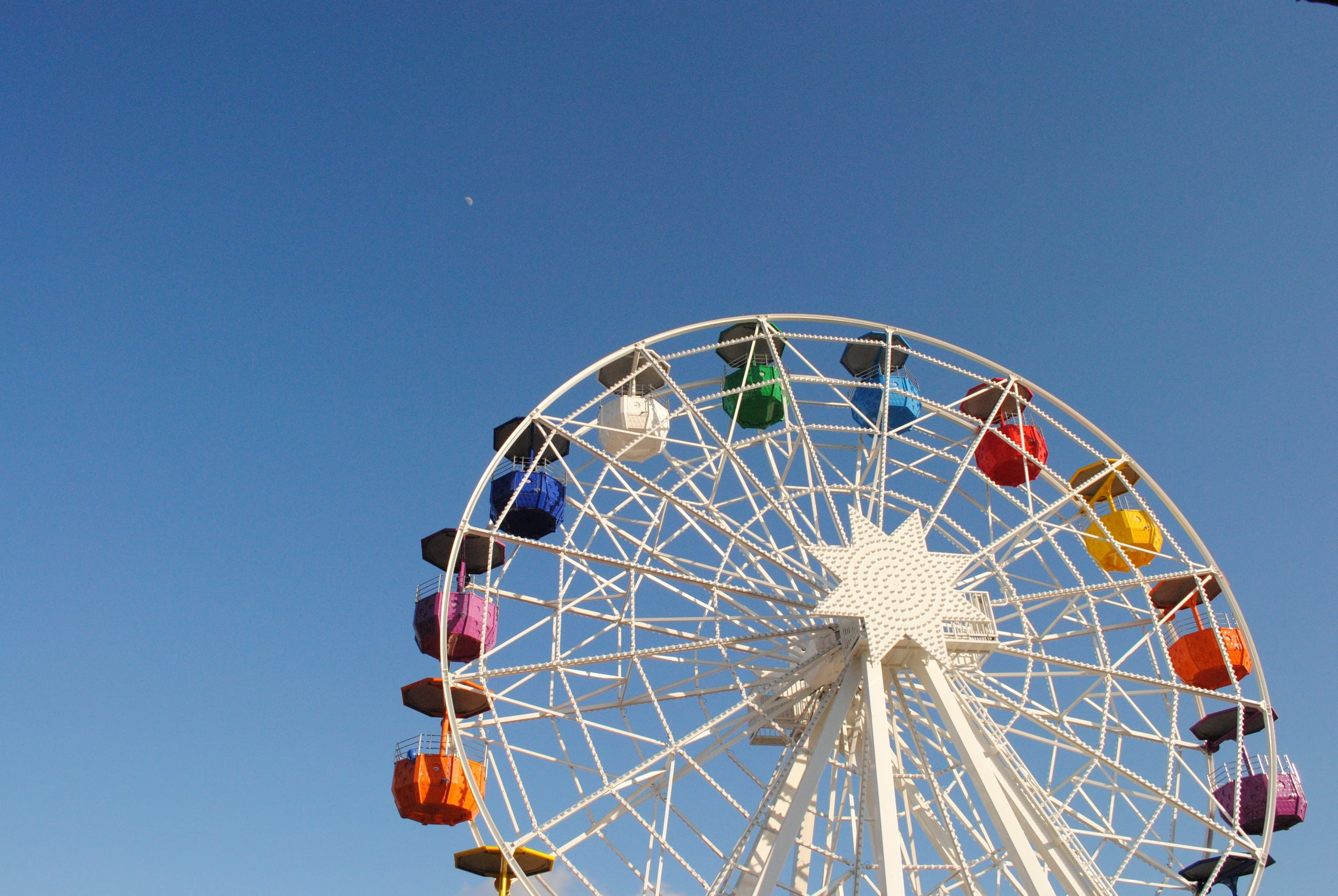 no people, attraction, traditional Festival, sky, circle, spoke, carnival - celebration event, day, entertainment, nature, excitement, multi, 1080P, amusement Park Ride, HD Wallpaper