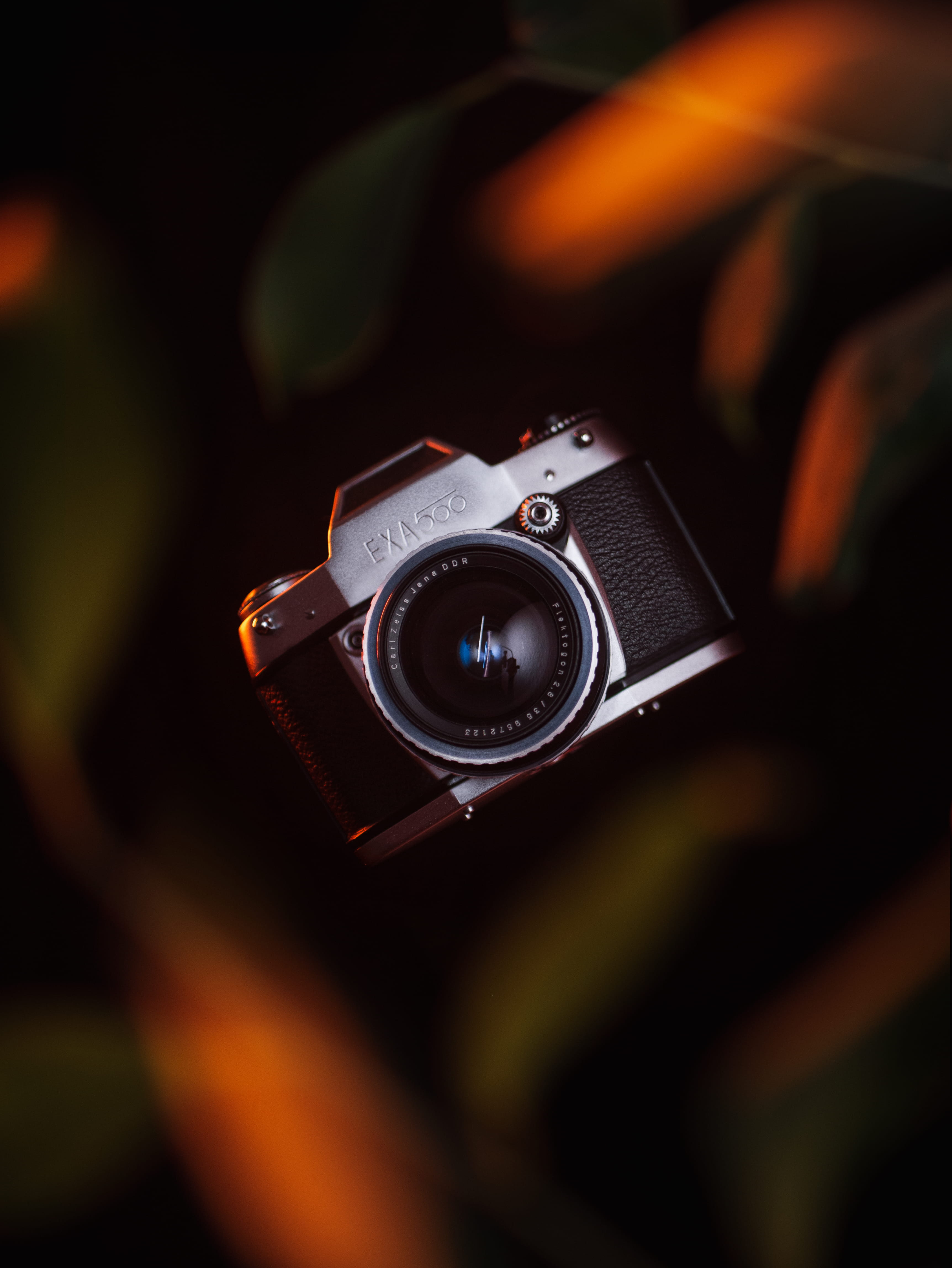 4K, strap, screen, digital camera, furniture, photography, camera - photographic equipment, fire, meal, photographic equipment, dish, grey, slr camera, Phone HD Wallpaper