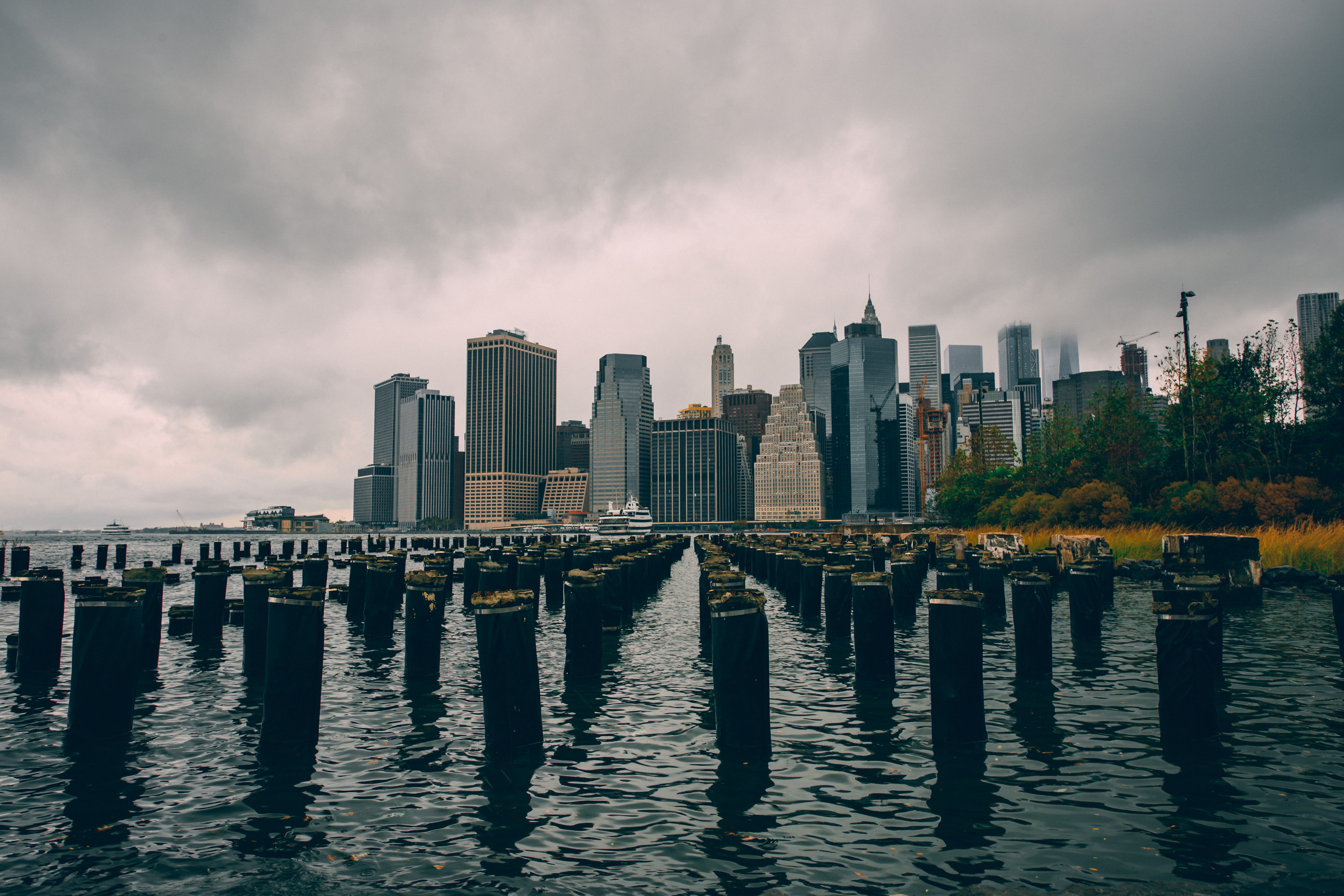 cityscape, fall, manhattan, building, 5K, mist, building exterior, united states, cloud - sky, waterfront, tall - high, downtown, buildings, landscape, HD Wallpaper