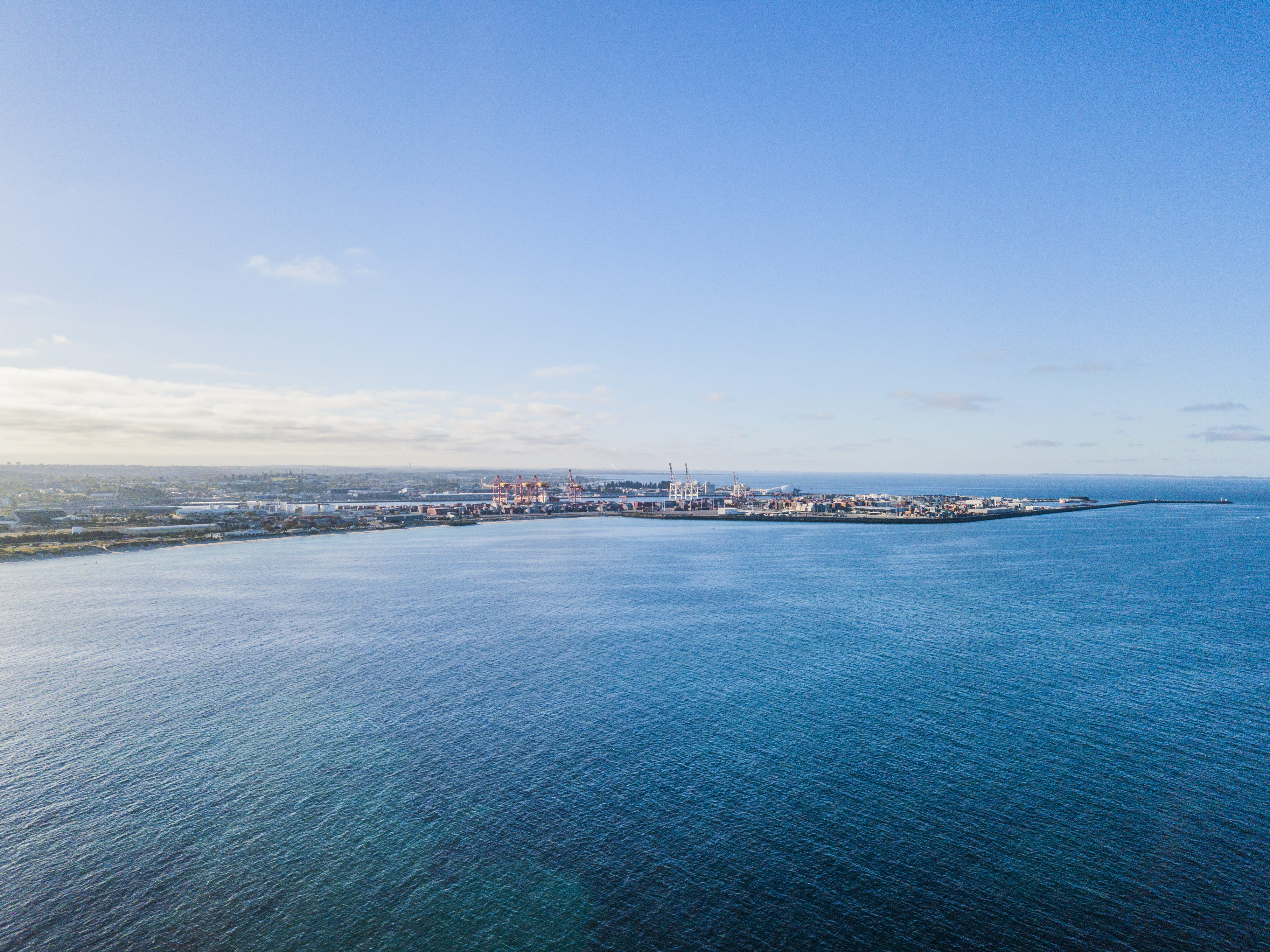 transportation, no people, water, harbour, waterfront, coast, outdoors, 4K, tranquil scene, city, beauty in nature, nature, coastline, fremantle, building exterior, HD Wallpaper
