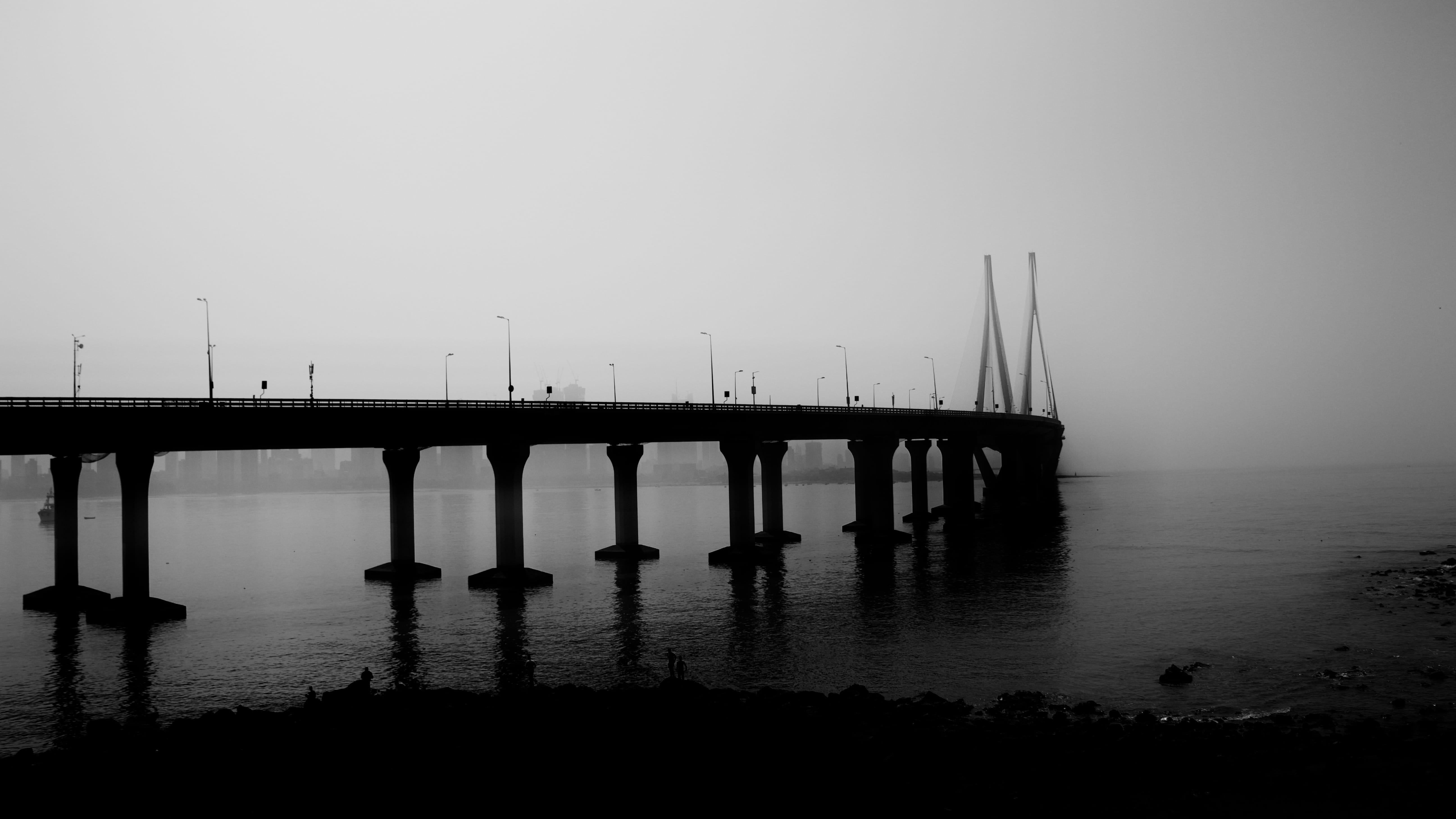 mumbai, road, nature, sky, water, india, connection, maharashtra, bandra fort, 5K, silhouette, bay, clear sky, ocean, transportation, beach, construction equipment, HD Wallpaper
