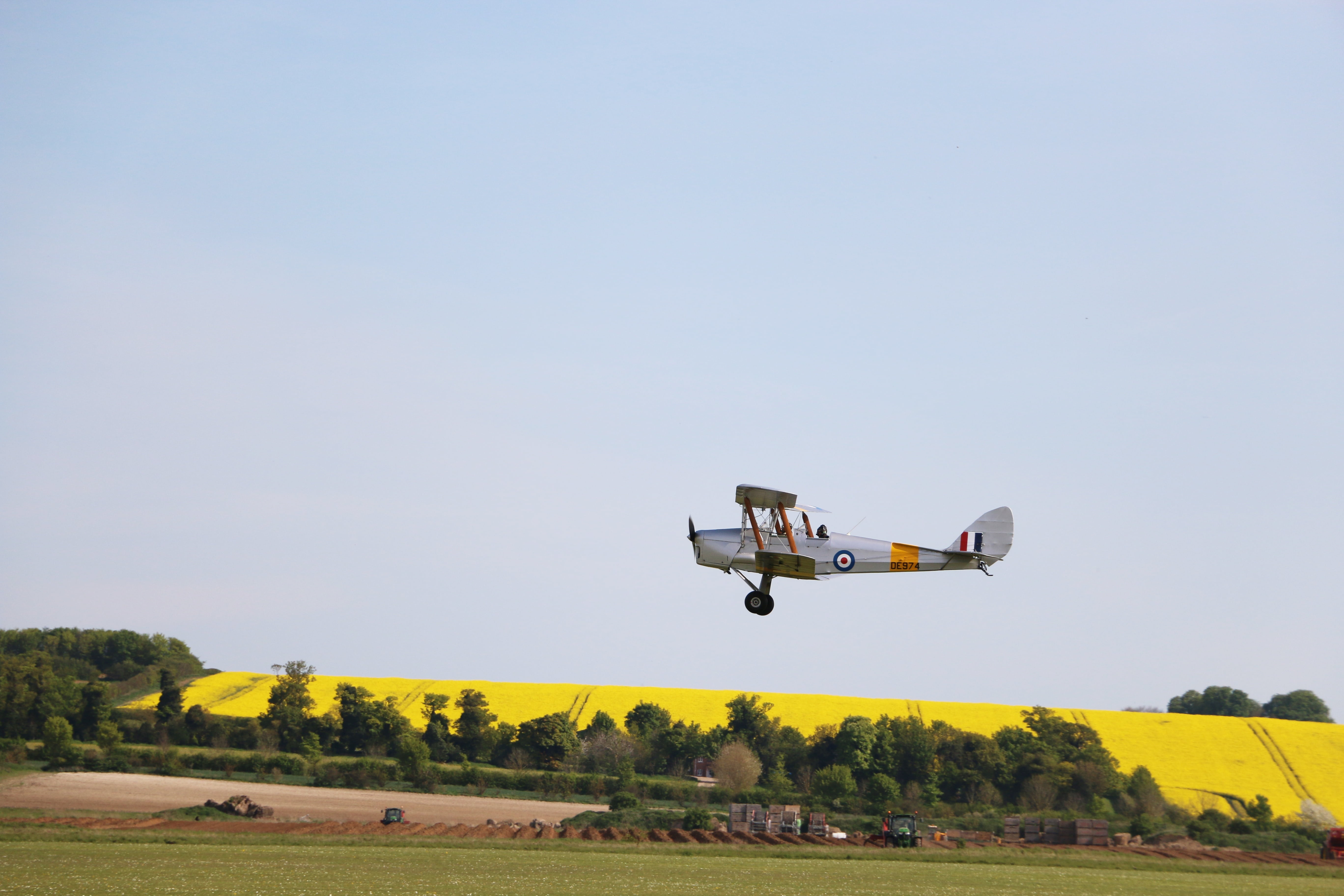 countryside, plant, sunny, field, flying, pilot, small, flight, aeroplane, nature, air vehicle, on the move, land, sky, copy space, airplane, tree, historical, HD Wallpaper