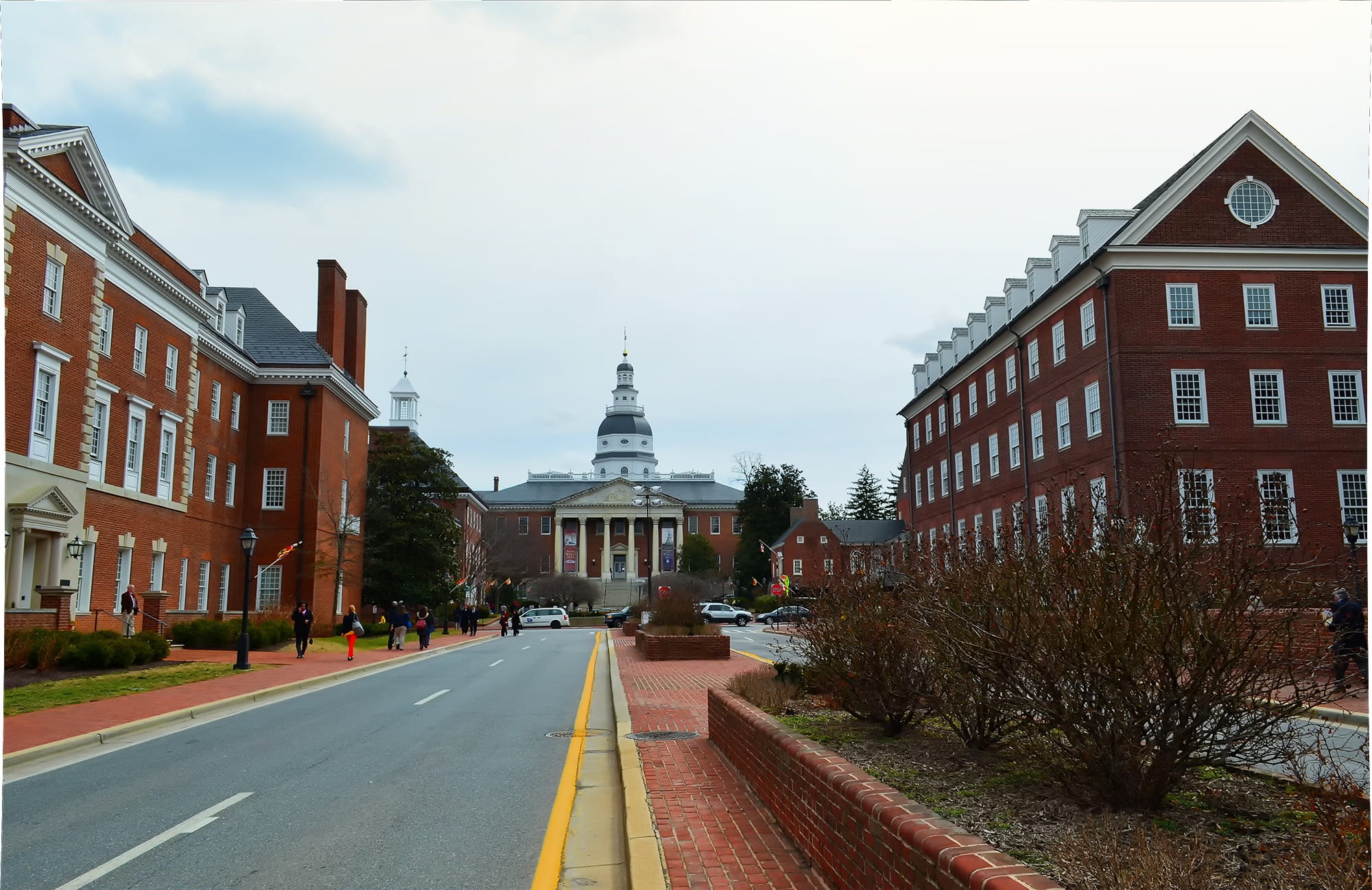Annapolis, day, maryland, city, building, spire, Maryland, car, sky, City, diminishing perspective, nature, tower, the way forward, plant, road, built structure, HD Wallpaper