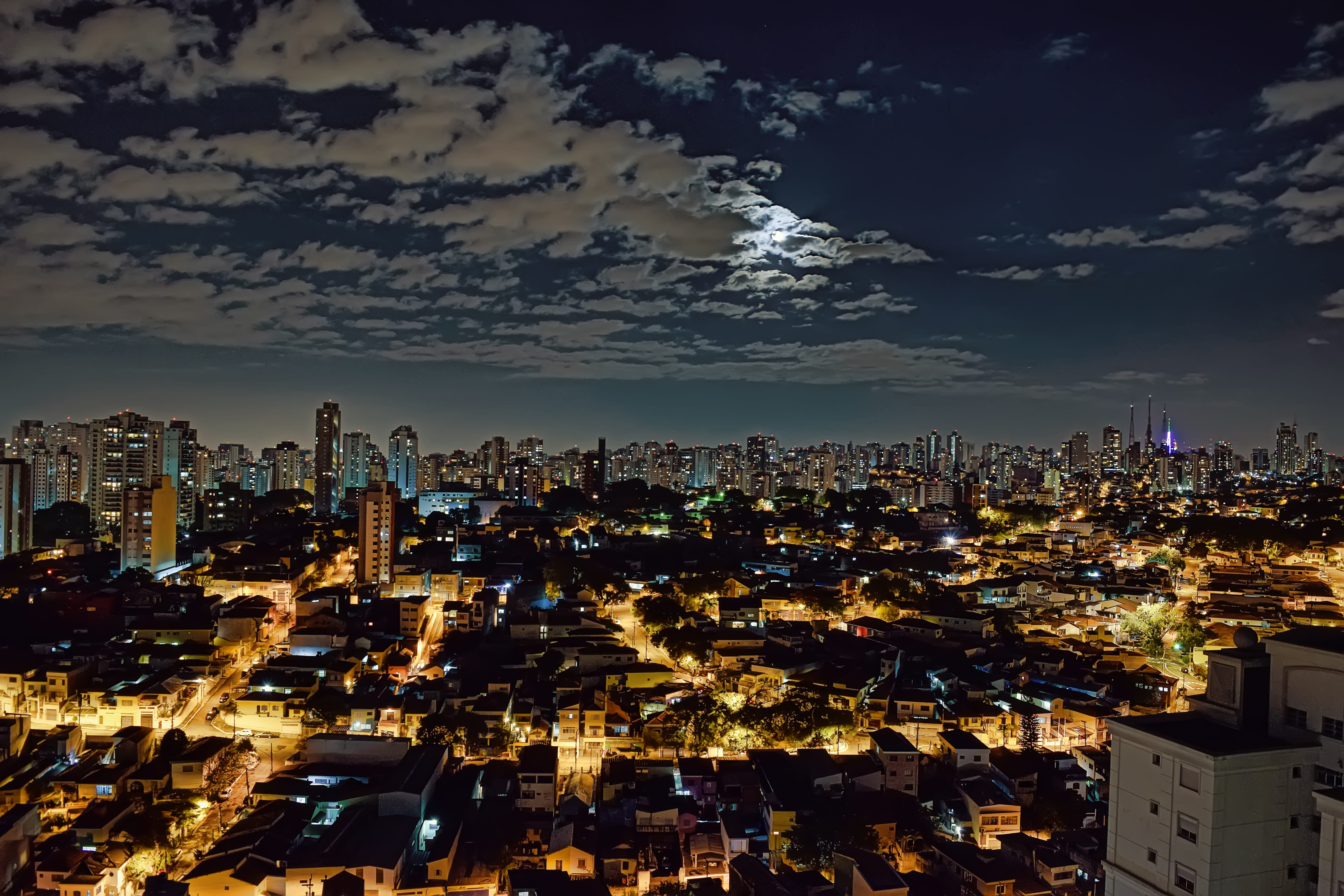 landscape, nature, 5K, skyscraper, outdoors, city, tall - high, residential district, financial district, photo, city life, architecture, urban skyline, HD Wallpaper
