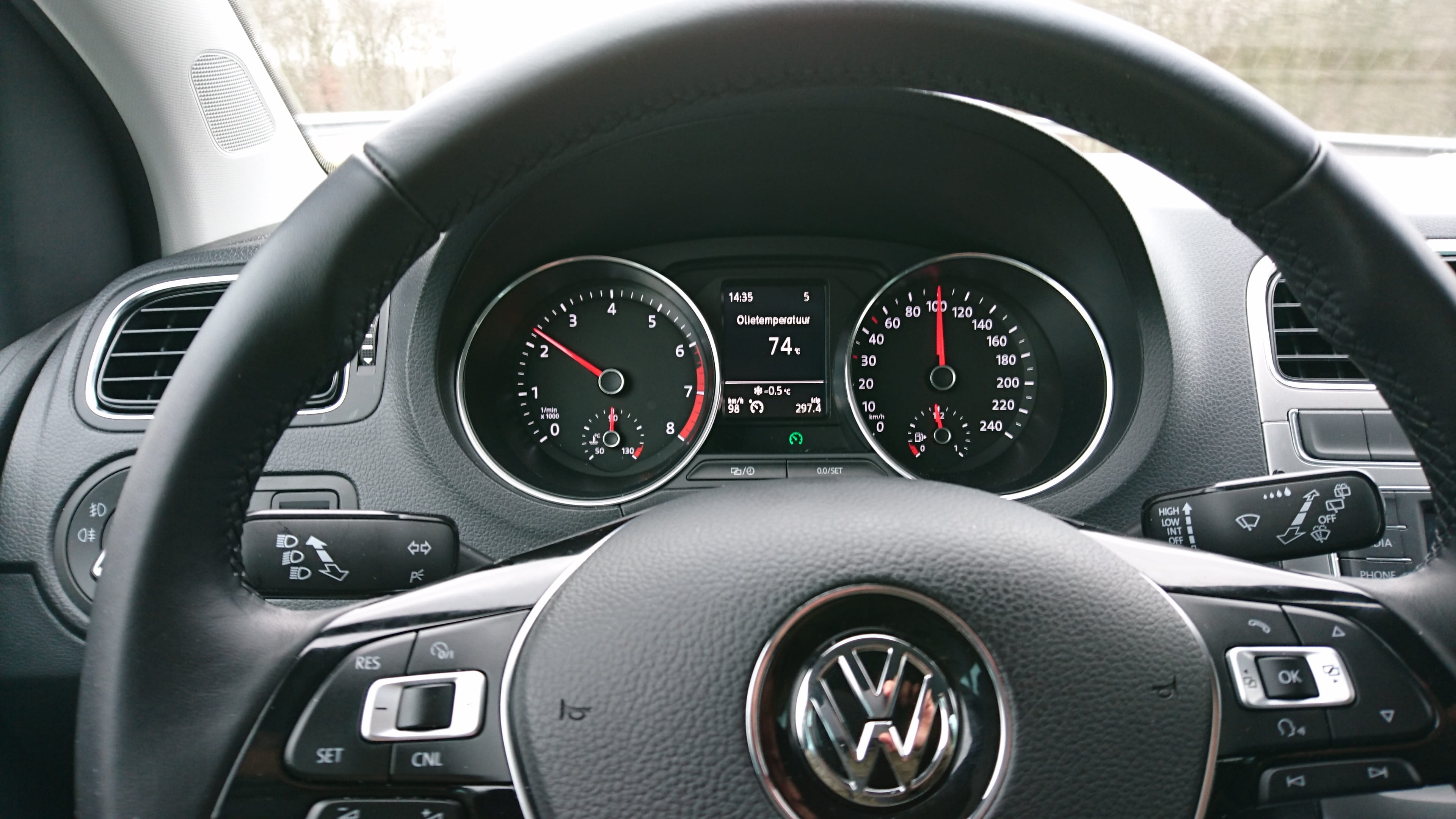 steering wheel, gauge, land vehicle, highway, car, motor vehicle, control, speed, mode of transportation, luxury, vehicle interior, air vehicle, 4K, bluemotion, HD Wallpaper