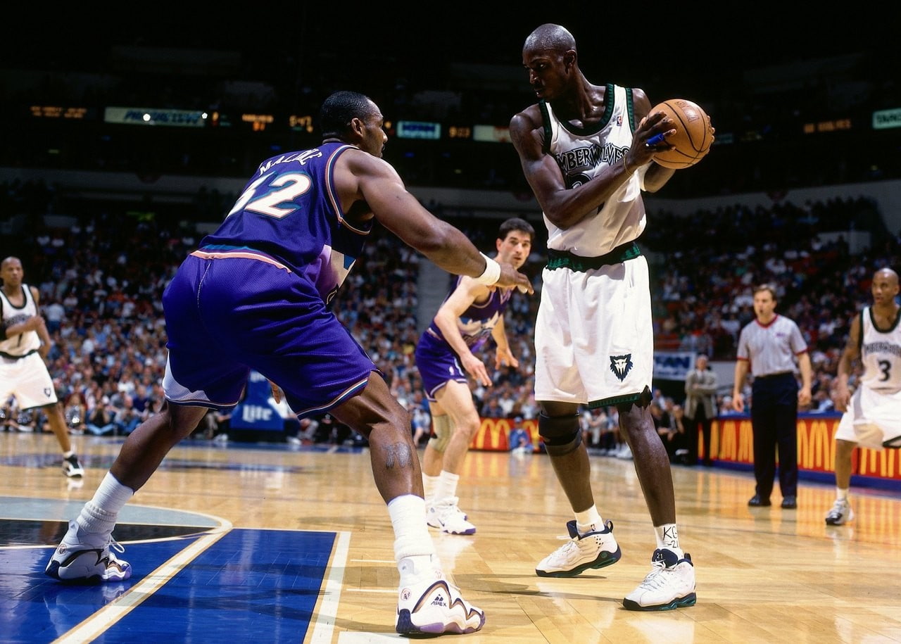 men, playing, Utah Jazz, basketball uniform, competitive sport, crowd, basketball - ball, 720P, people, effort, vitality, NBA, ball, spectator, basketball player, HD Wallpaper