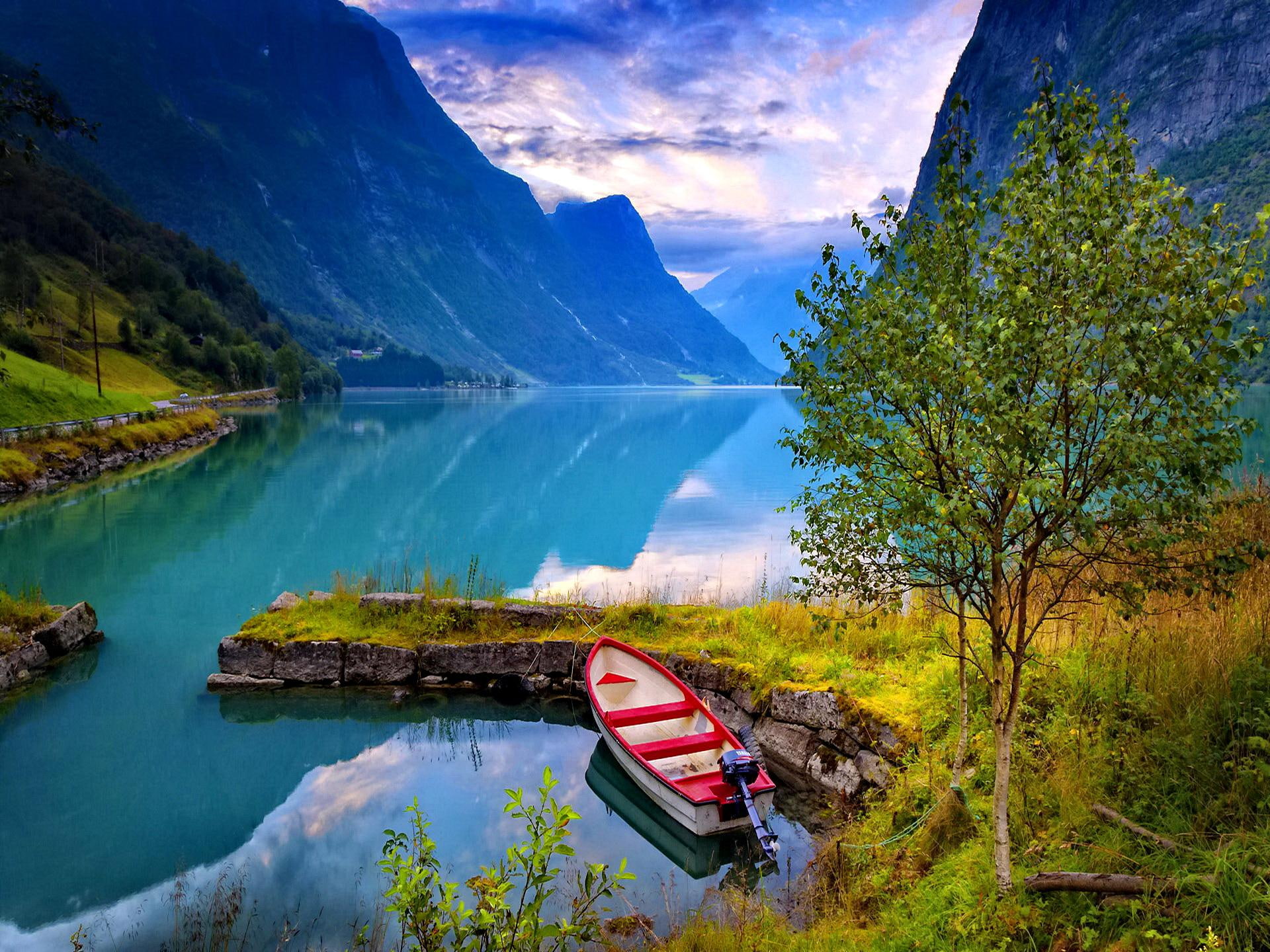 lovely, nice, mountain, beautiful, grass, crystal, river, lakeshore, riverbank, clear, shore, abandoned, lake, mirrored, 1080P, HD Wallpaper