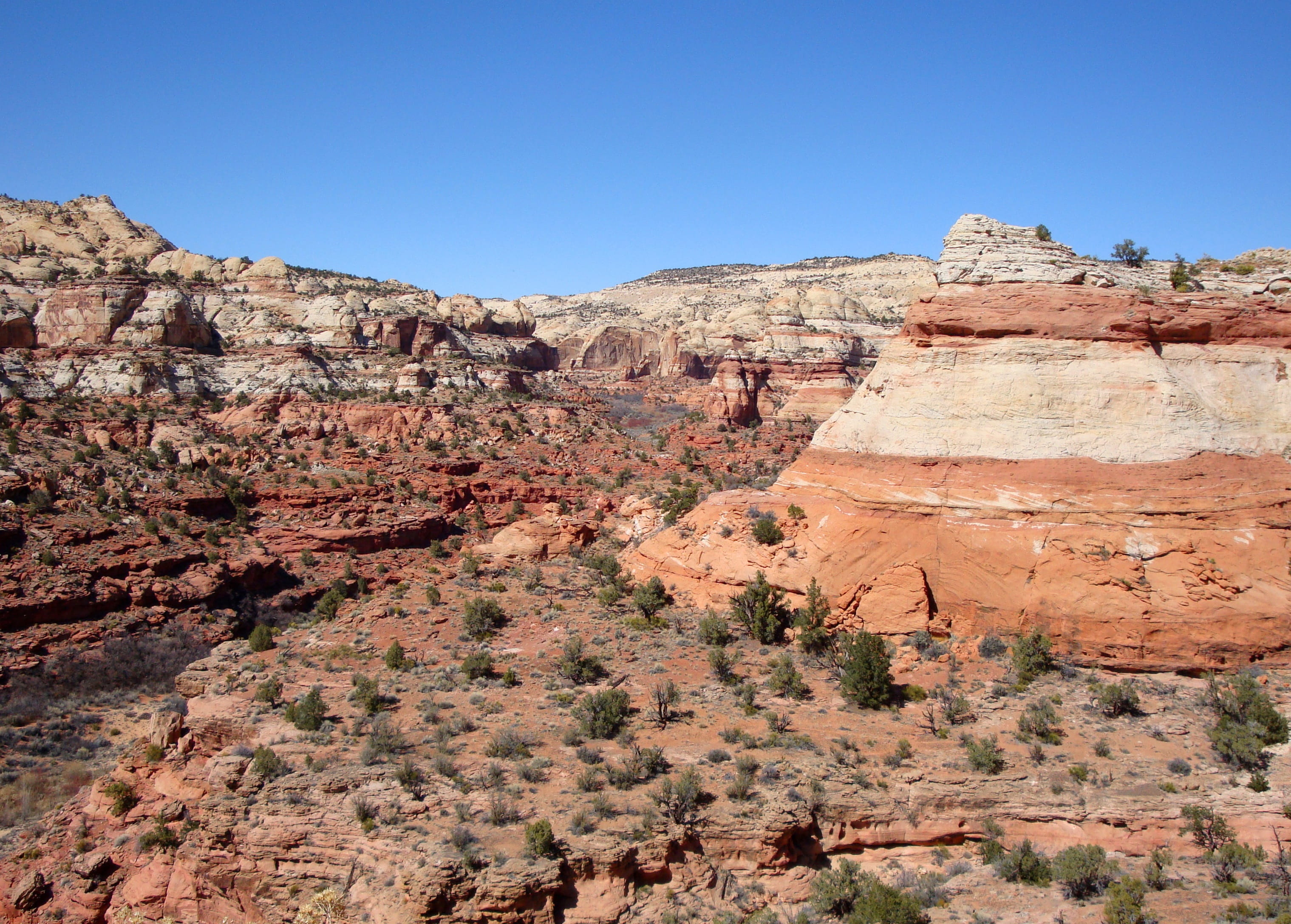 scenics - nature, state park, travel destinations, holiday, no people, geological formation, formation, sky, gap, non-urban scene, wild horses, climate, HD Wallpaper
