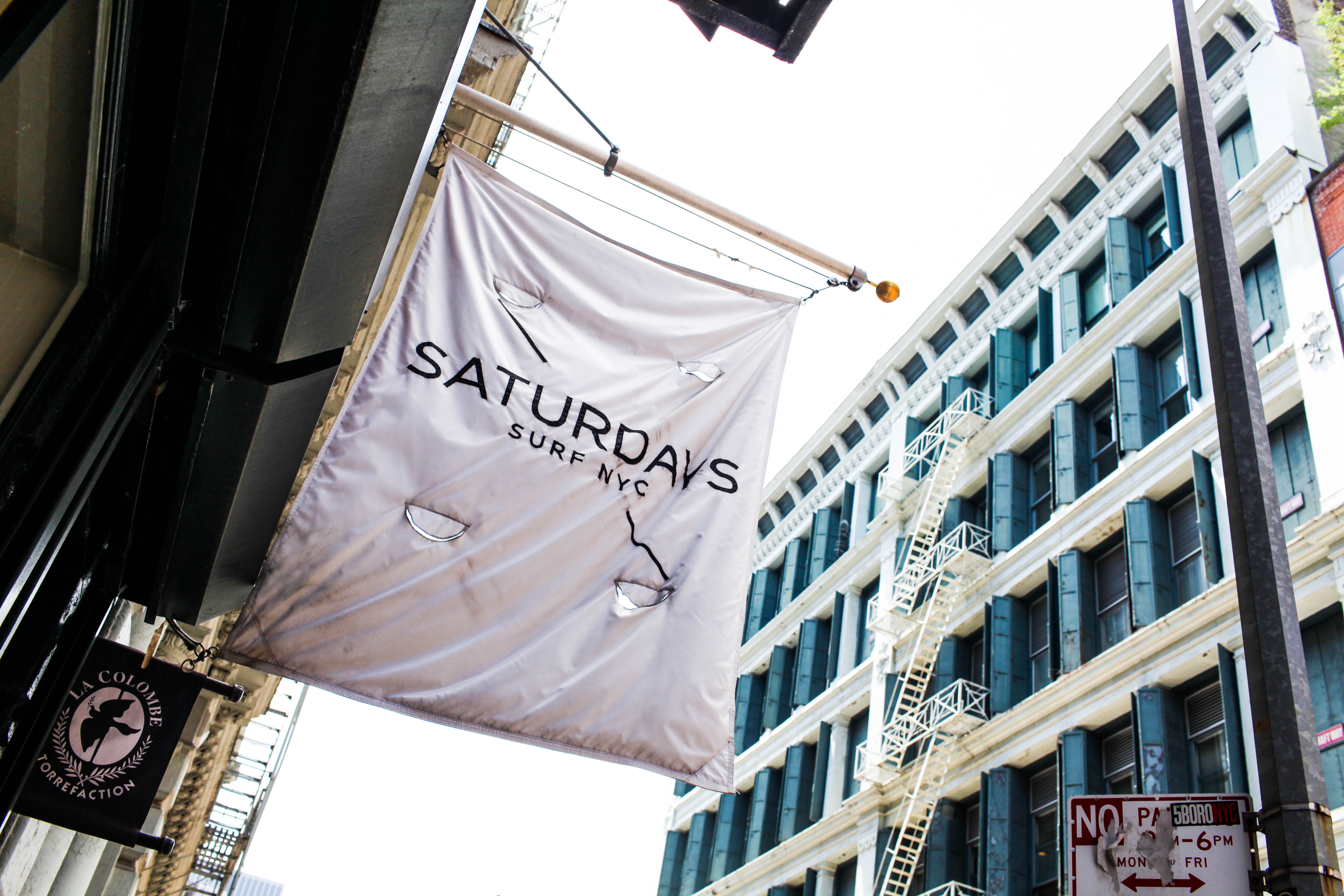 script, no people, apartment, surf, saturdays, 5K, logo, window, low angle view, summer, hanging, shop, shopping, textile, residential district, weekend, HD Wallpaper