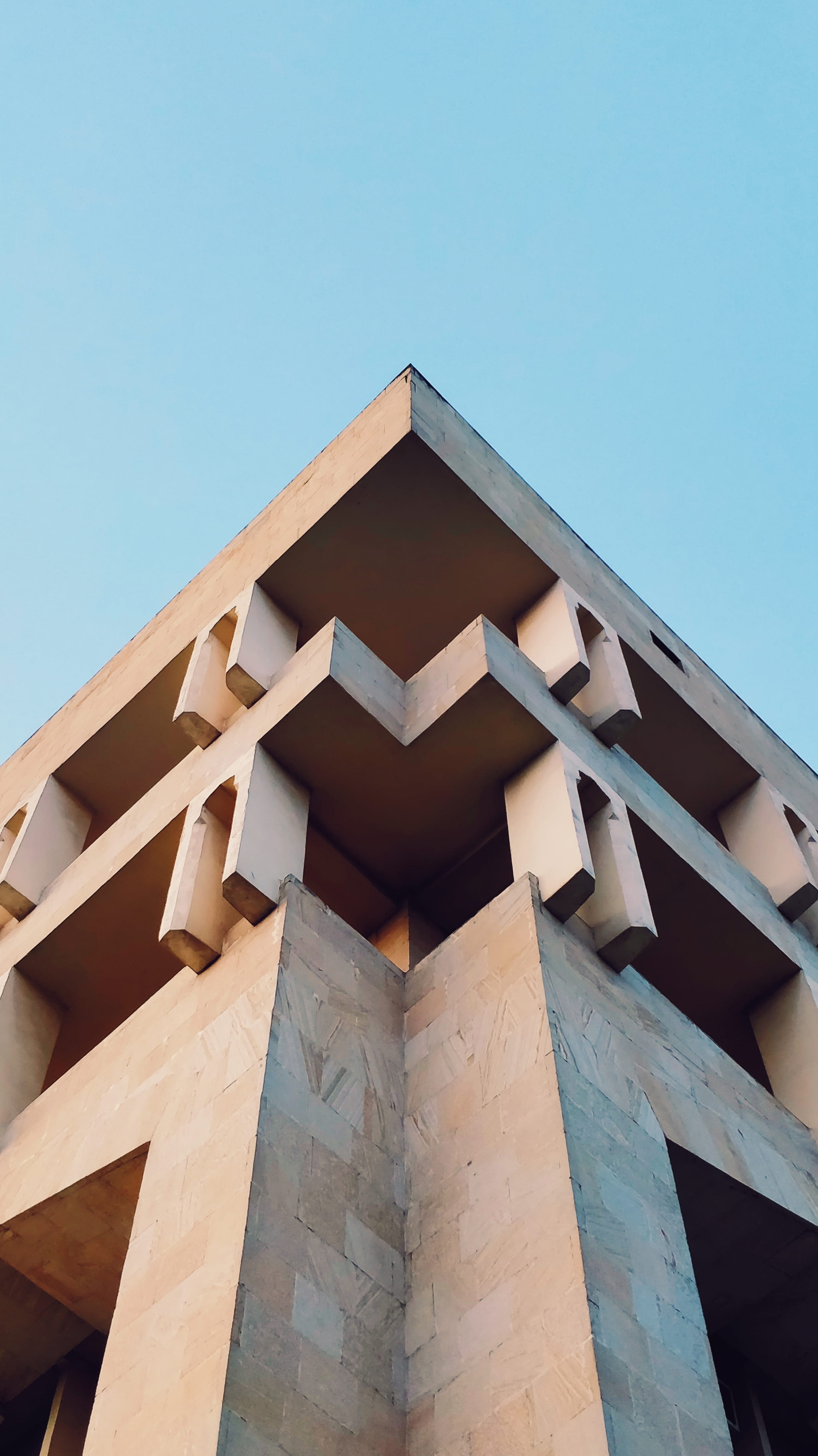 architectural column, sunlight, design, clear sky, blue, low angle view, condo, office building, lines, soviet, architecture, city, corner, minimalism, Phone HD Wallpaper