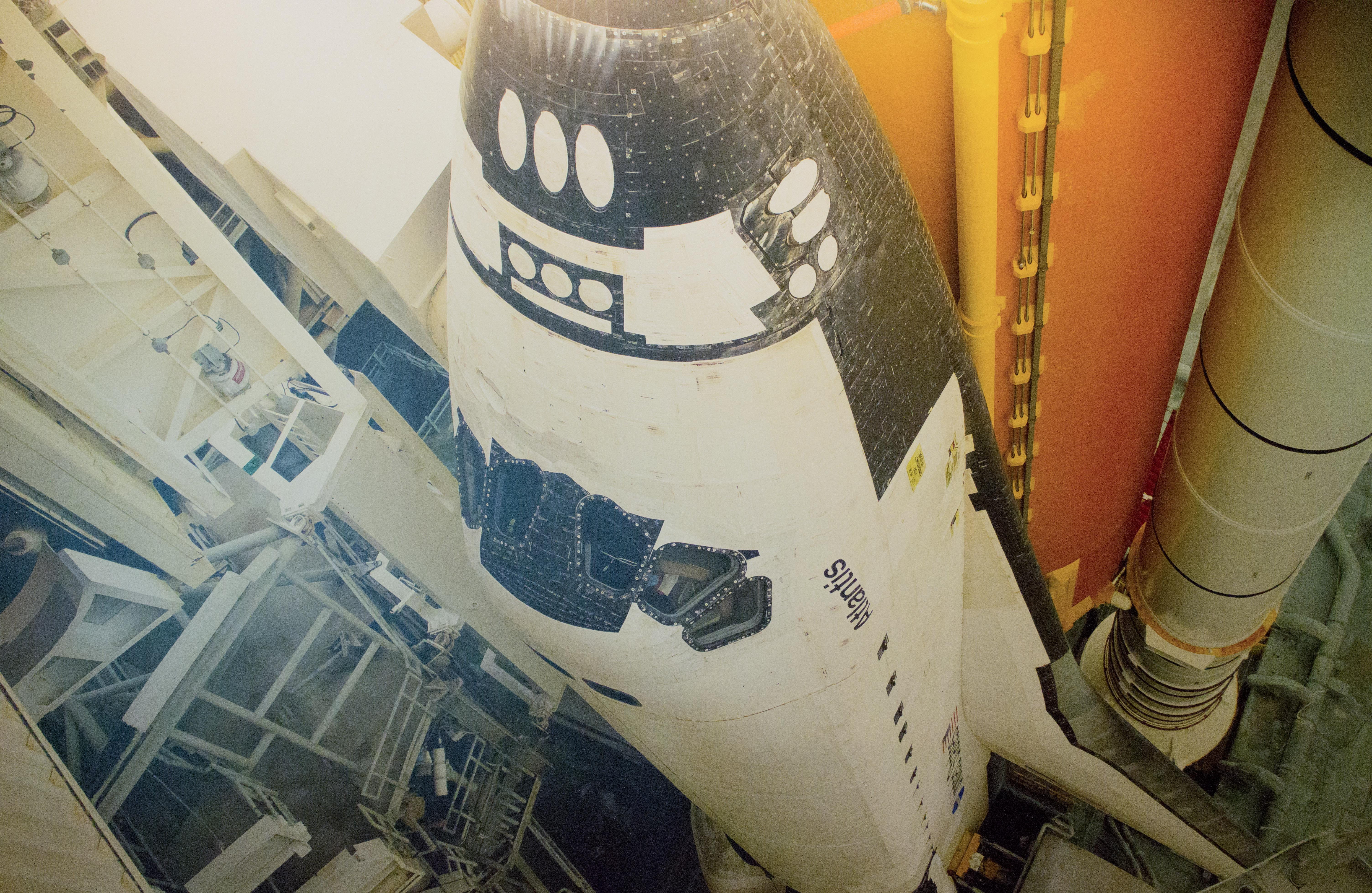 mode of transportation, atlantis, nature, sky, outdoors, 5K, astronaut, city, representation, building exterior, space, nasa, day, glass - material, art and craft, HD Wallpaper