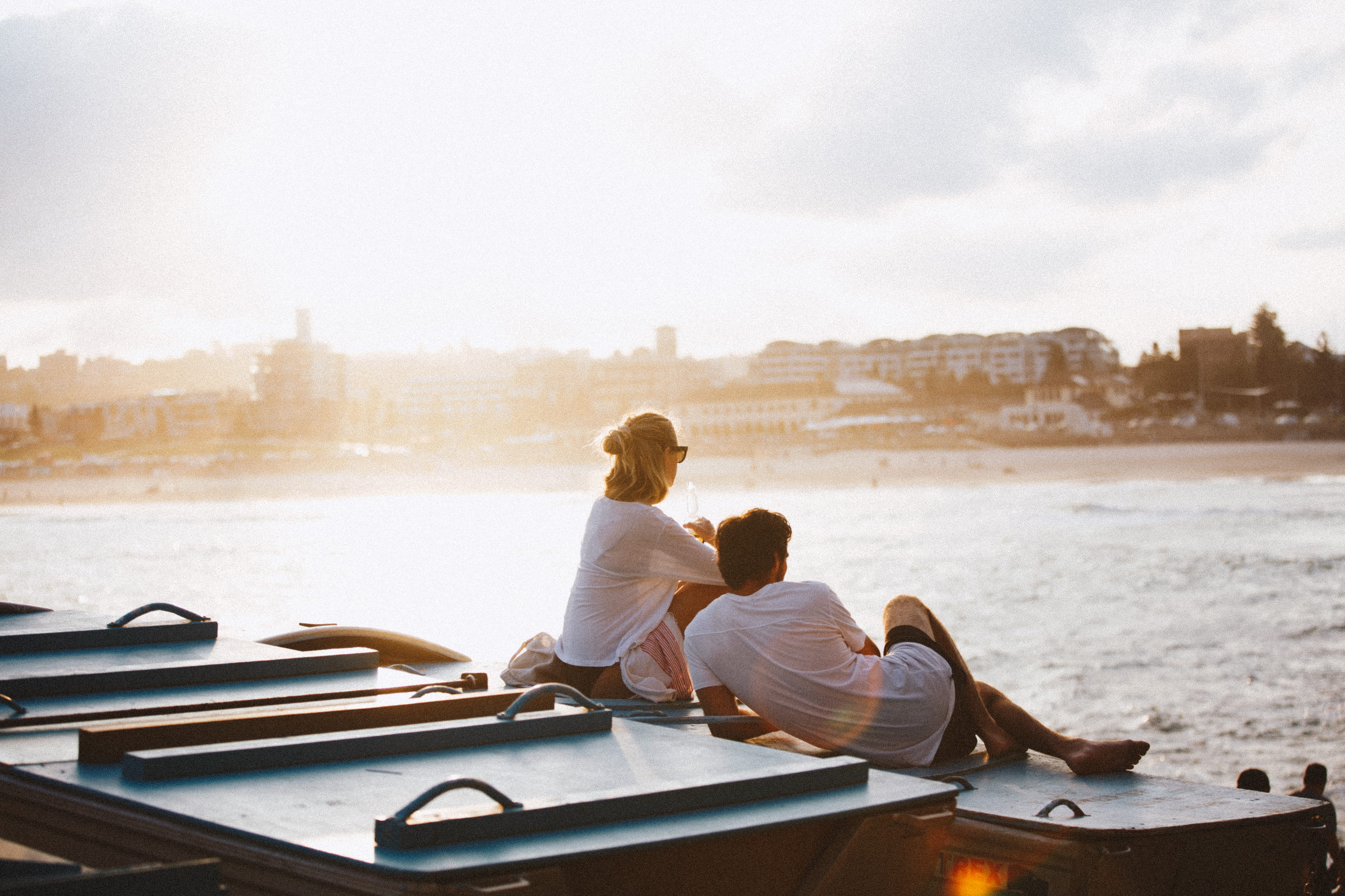 sitting, boat, women, rest, adult, bonding, australia, male, person, man, men, sunset, water, body, relaxation, pier, 5K, males, sea, floors, leisure activity, HD Wallpaper