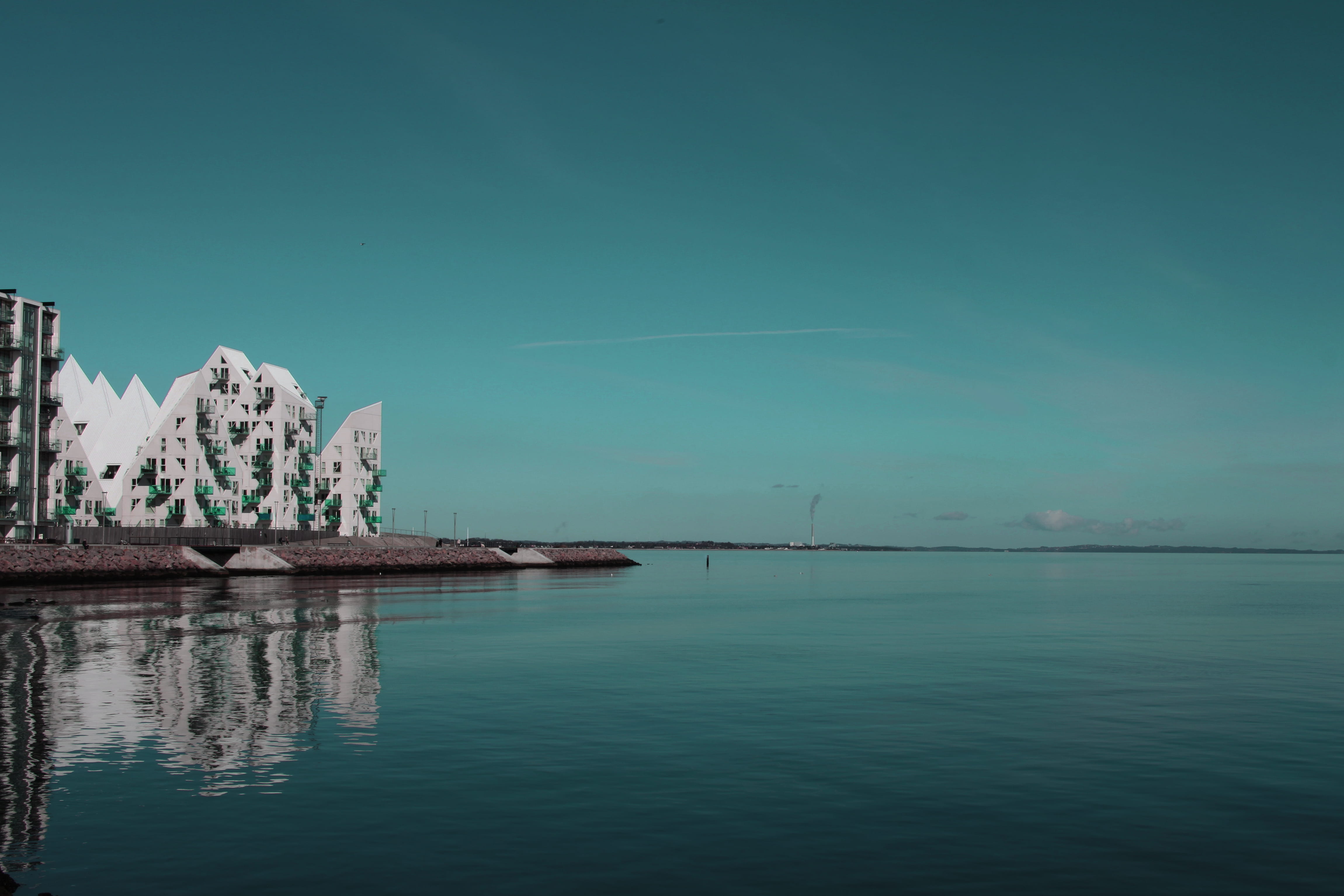 outdoors, city, beauty in nature, aarhus c, iceberg, water, aarhus, architecture, rock formation, reflection, nature, waterfront, rock, no people, sea, HD Wallpaper