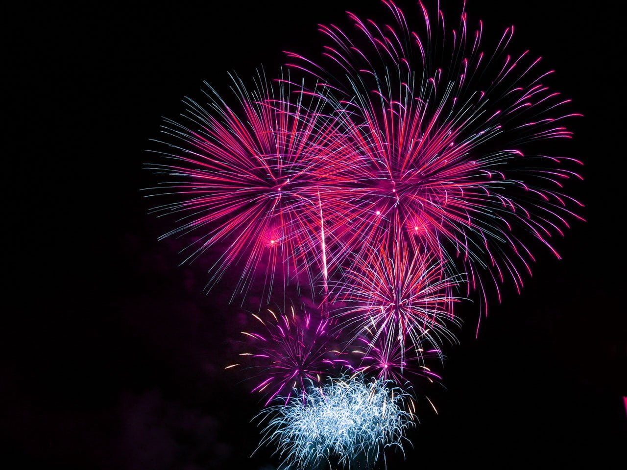 no people, fireworks, black Color, fire - Natural Phenomenon, black background, blurred motion, event, july 4th, bright, outdoors, firework, 720P, exploding, HD Wallpaper