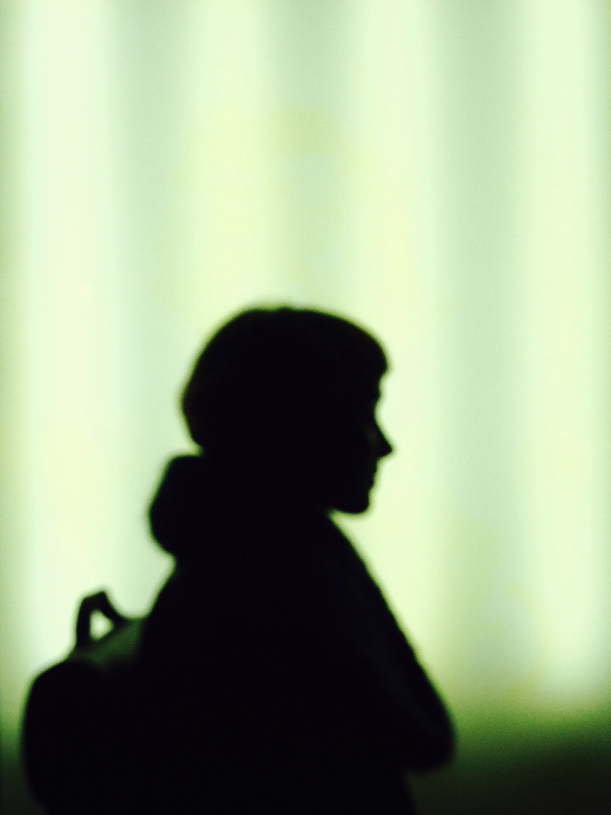silhouette, shadow, shape, portrait, neon, defocused, girl, unfocused, night, woman, males, standing, blurred, waist up, lightning, wall - building feature, Phone HD Wallpaper