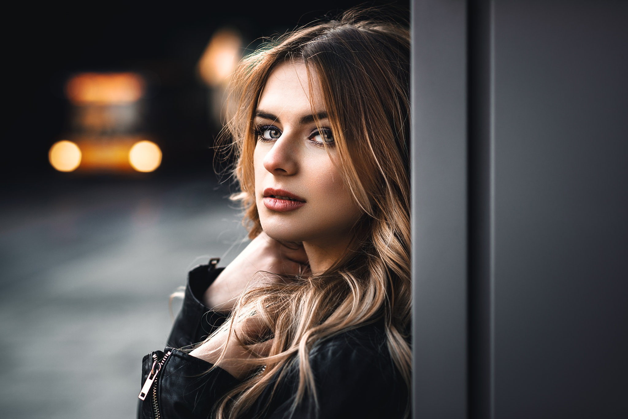 blonde, looking at viewer, leather jackets, portrait, face, 1080P, women, depth of field, HD Wallpaper