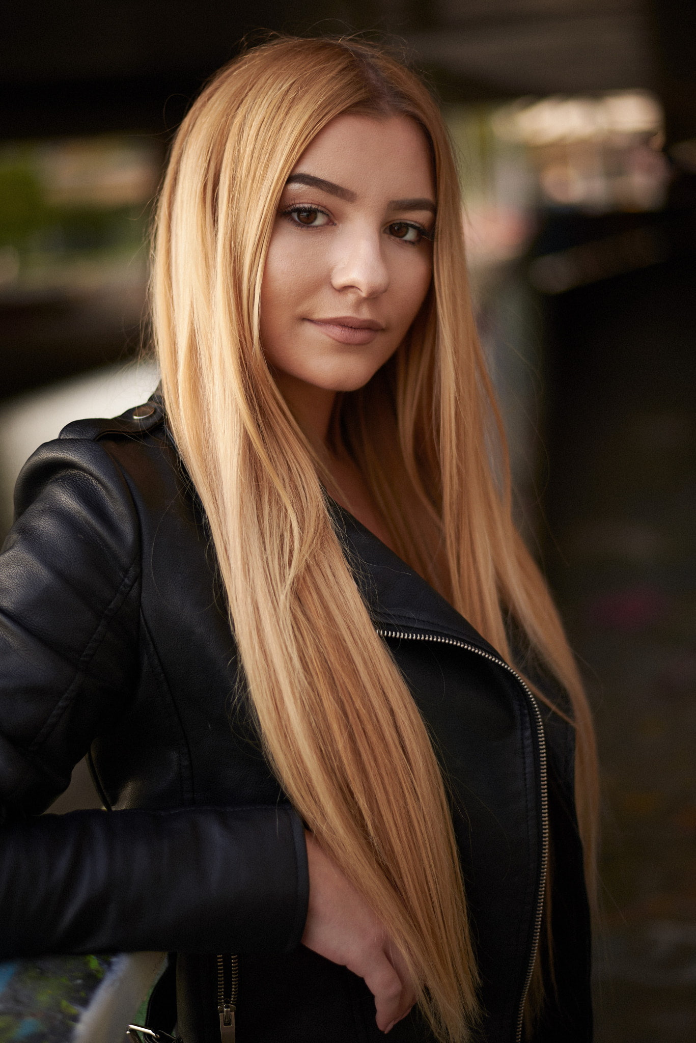 model, leather jackets, blonde, women, brown eyes, long hair, black jackets, 1080P, looking at viewer, portrait, Phone HD Wallpaper