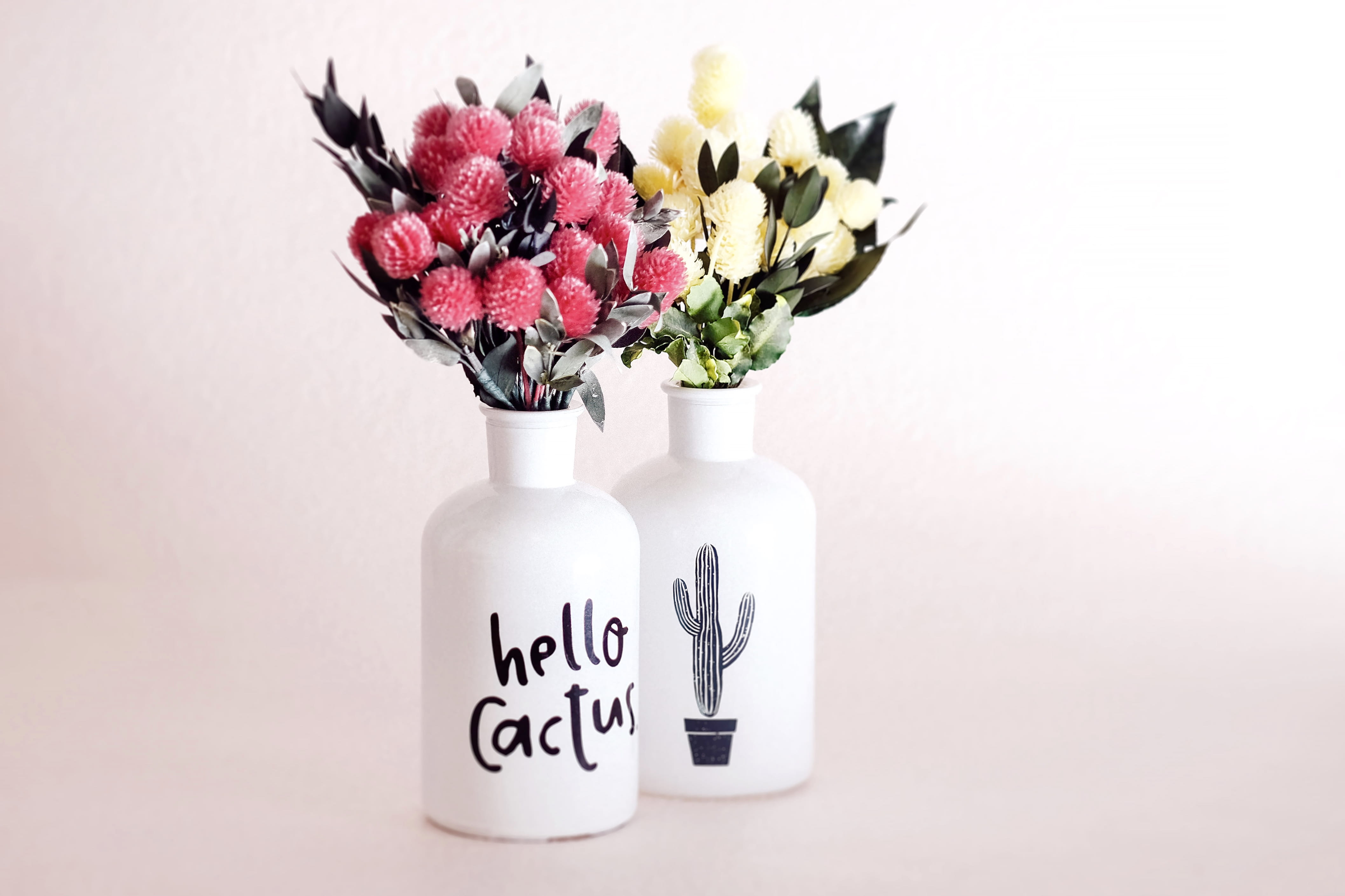 purple, inflorescence, jug, fragility, deco, flower, white, studio shot, amaranth, jar, no people, western script, text, beauty in nature, indoors, globe, HD Wallpaper
