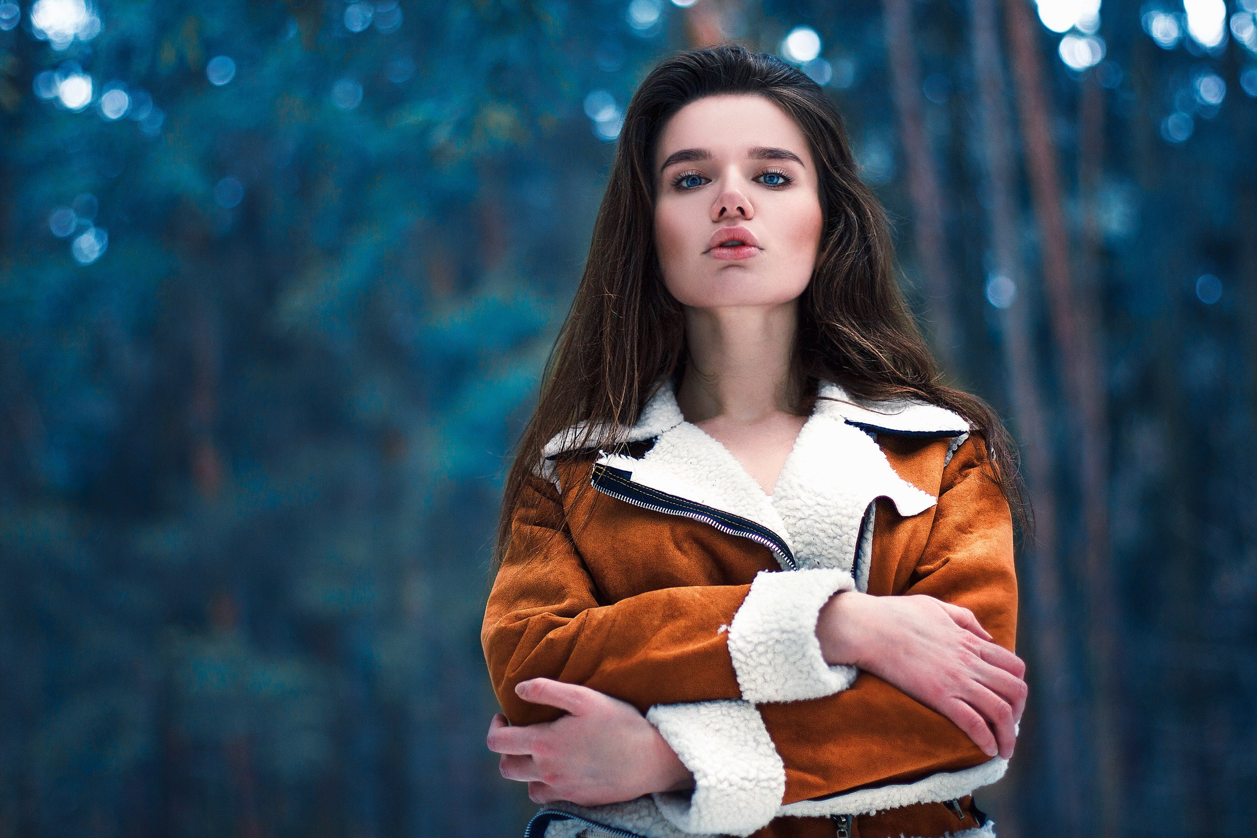 portrait, child, forest, Vlad Popov, arms, depression - sadness, beautiful people, long hair, hairstyle, 2K, adult, young women, model, fashion, looking at camera, HD Wallpaper