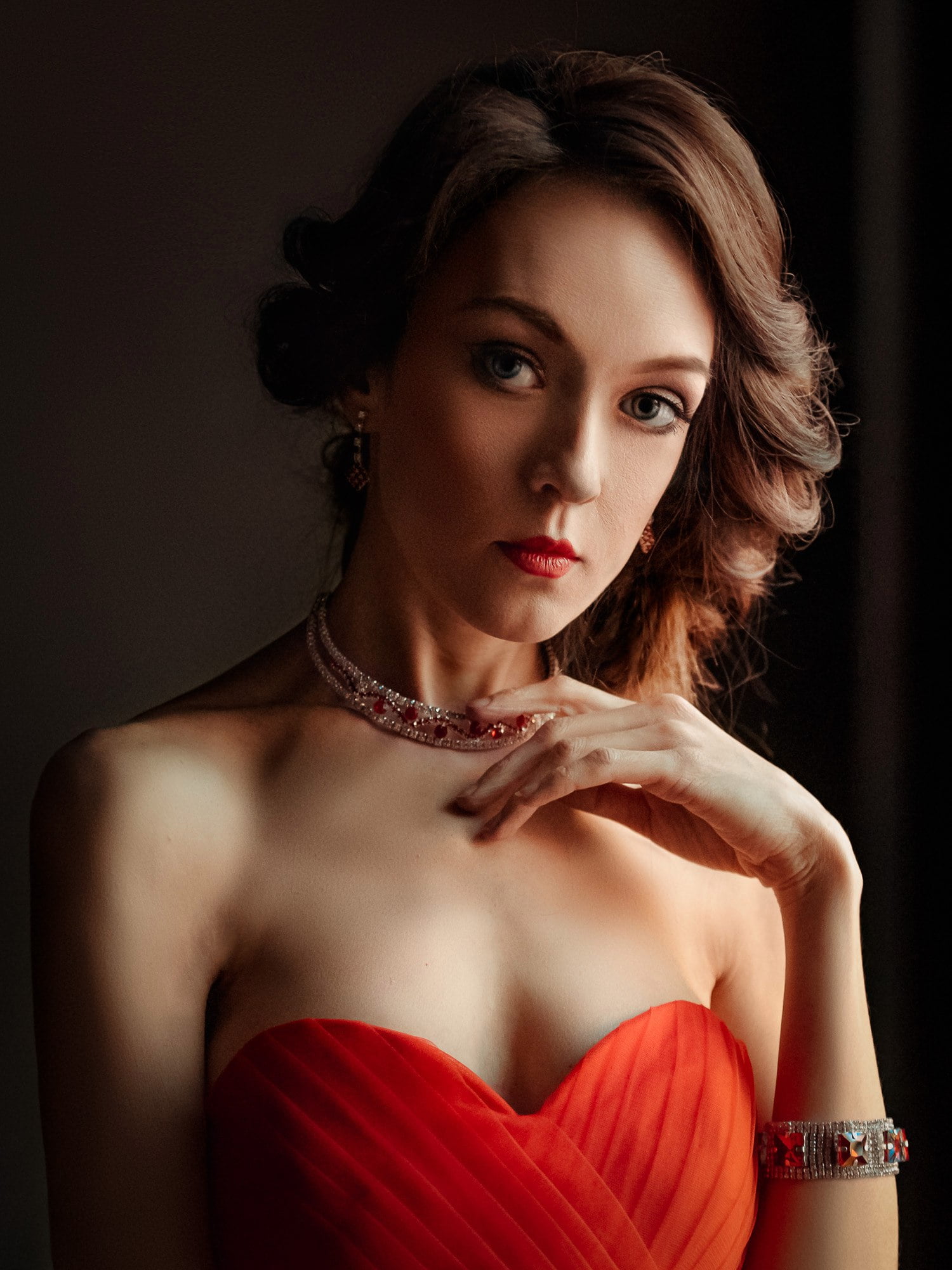 clothing, human face, beauty, dress, model, glamour, women, elegance, fashion, body part, face, dark, adult, evening gown, looking at camera, black background, Phone HD Wallpaper