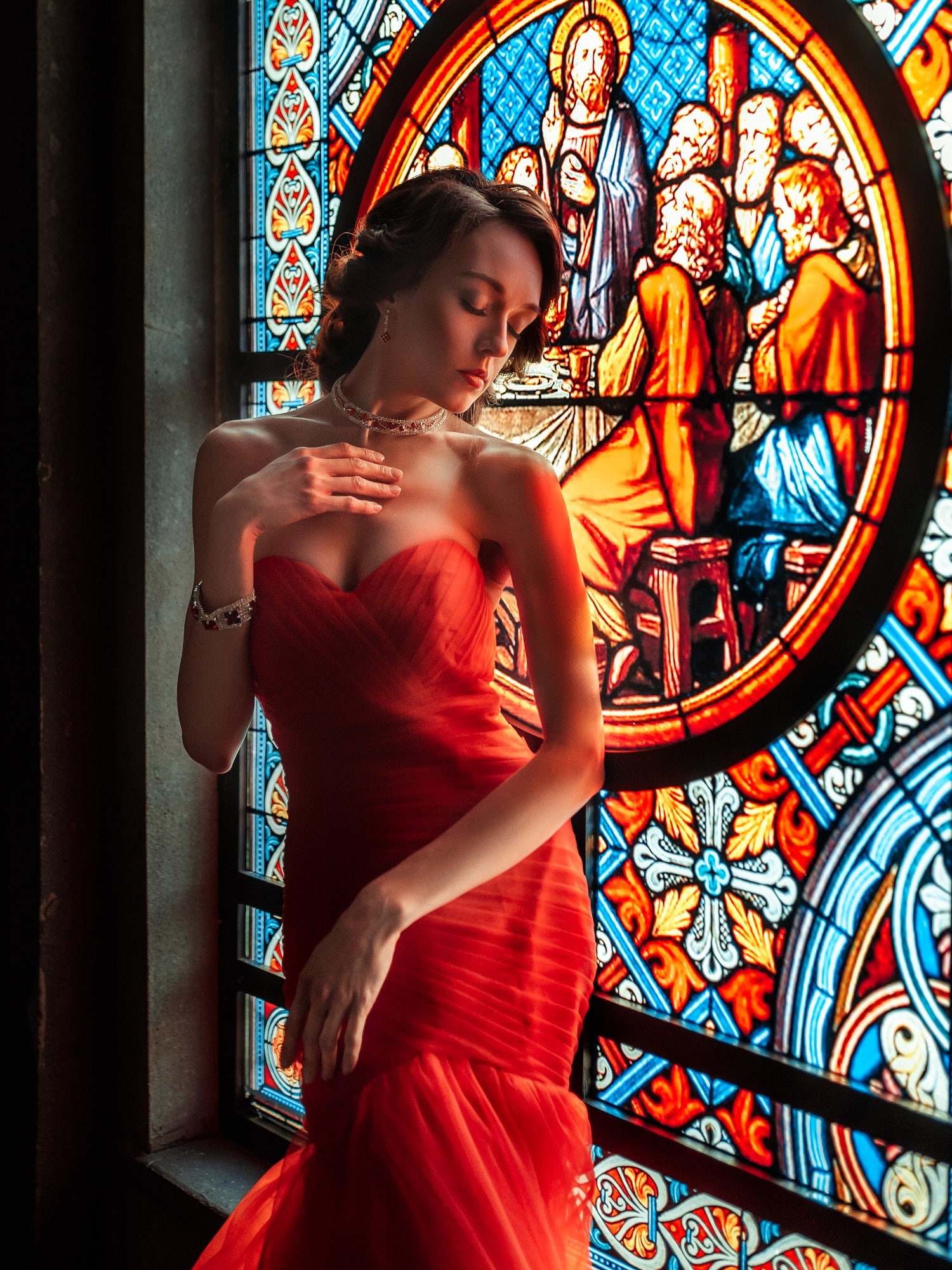 closed eyes, Evgeny Markalev, 1080P, red dress, model, women, stained glass, Phone HD Wallpaper