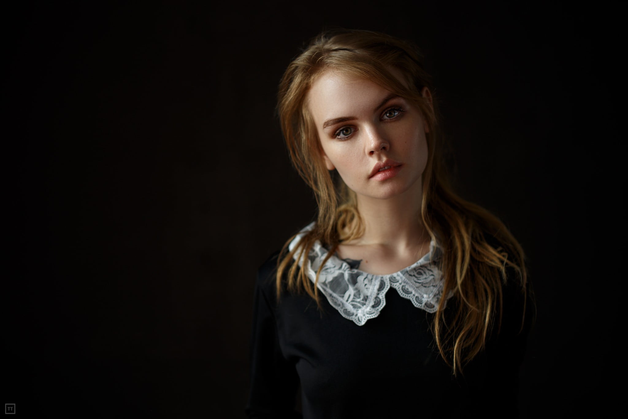 studio shot, indoors, young adult, copy space, teenager, beautiful woman, long hair, emotion, headshot, blond hair, black background, hair, Anastasia Scheglova, HD Wallpaper