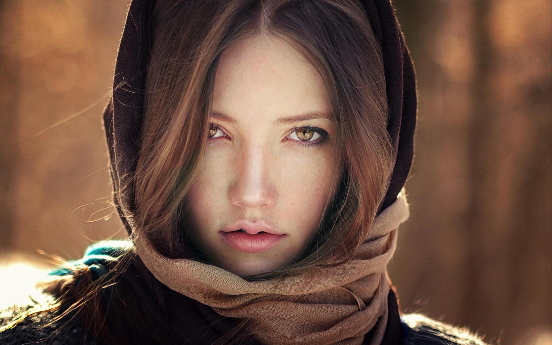 looking at camera, 1080P, front view, beautiful woman, Nadya, women, young women, Sean Archer, hood - clothing, scarf, hairstyle, focus on foreground, HD Wallpaper