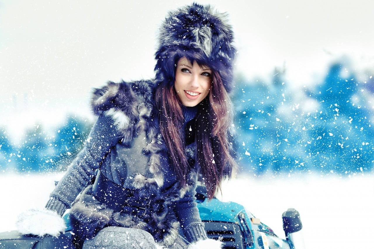 720P, one person, Izabela Magier , outdoors, warm clothing, hat, long hair, hair, winter, hairstyle, young women, young adult, nature, women outdoors, HD Wallpaper