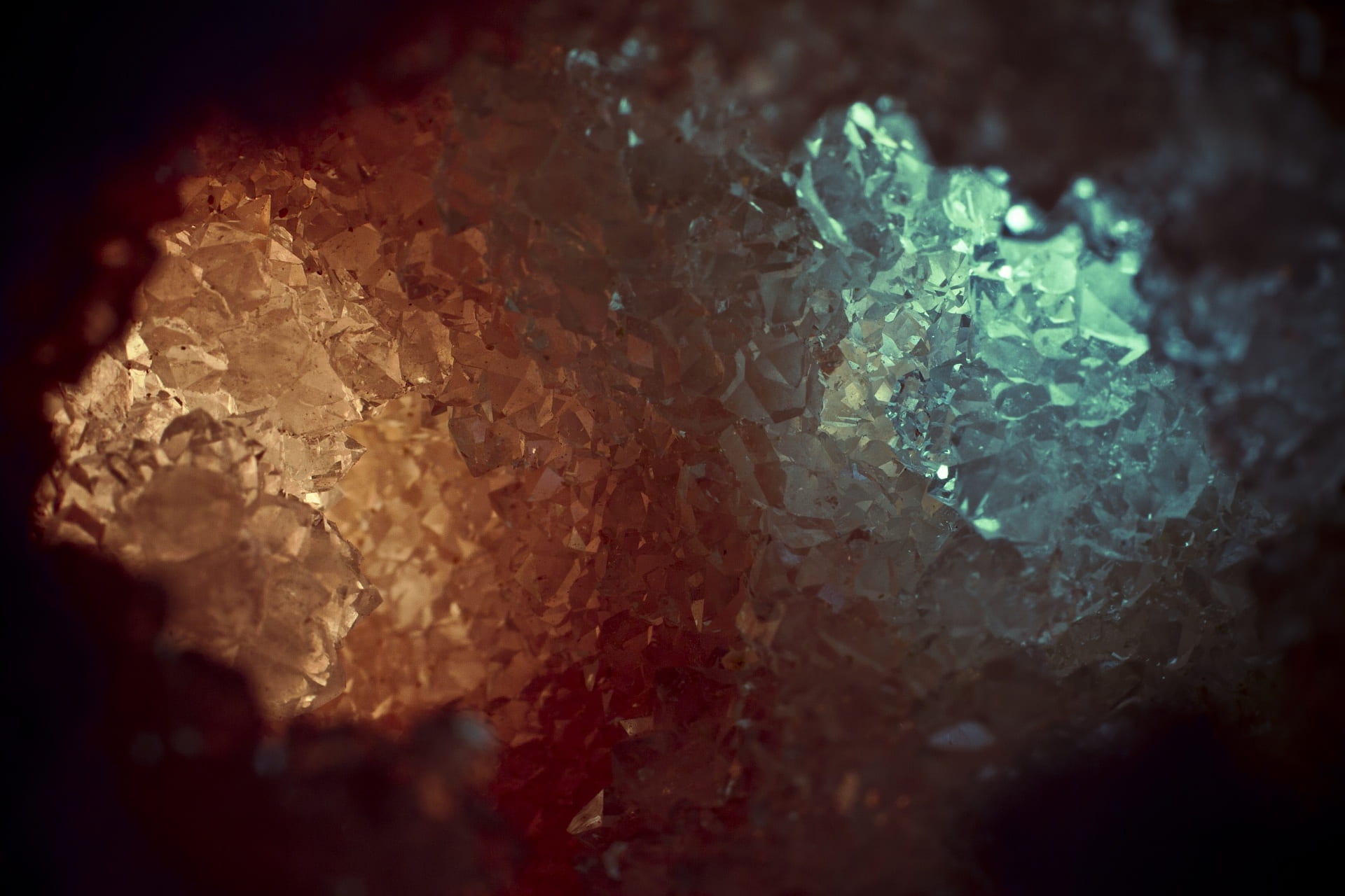 macro, rock - object, abstract, backgrounds, geology, solid, nature, food and drink, frozen, amber, rock, reflection, cold, light, crystals, transparent, HD Wallpaper