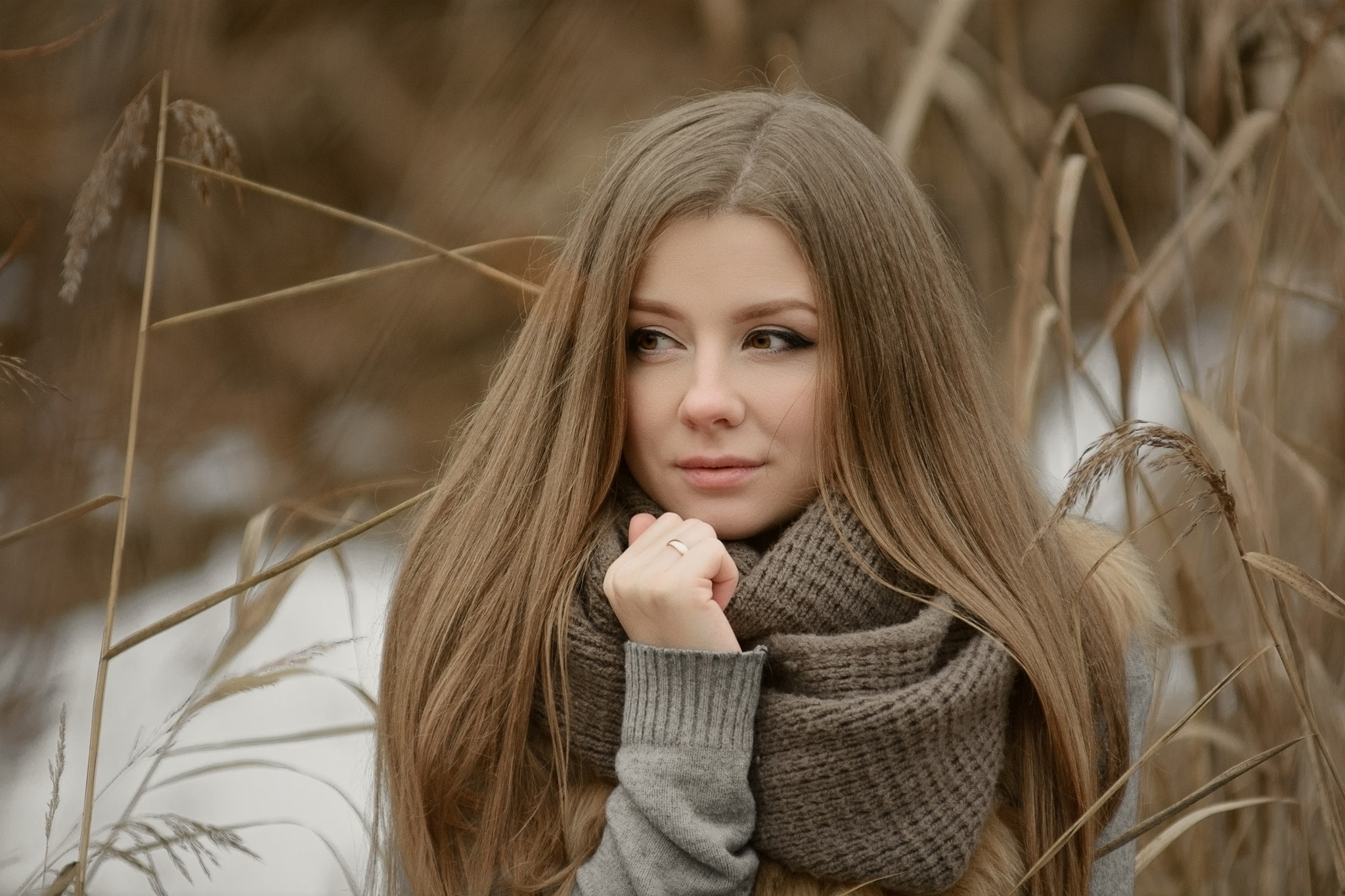 scarf, long hair, face, brunette, women, women outdoors, portrait, 1080P, depth of field, straight hair, grey sweater, brown eyes, looking away, July, HD Wallpaper