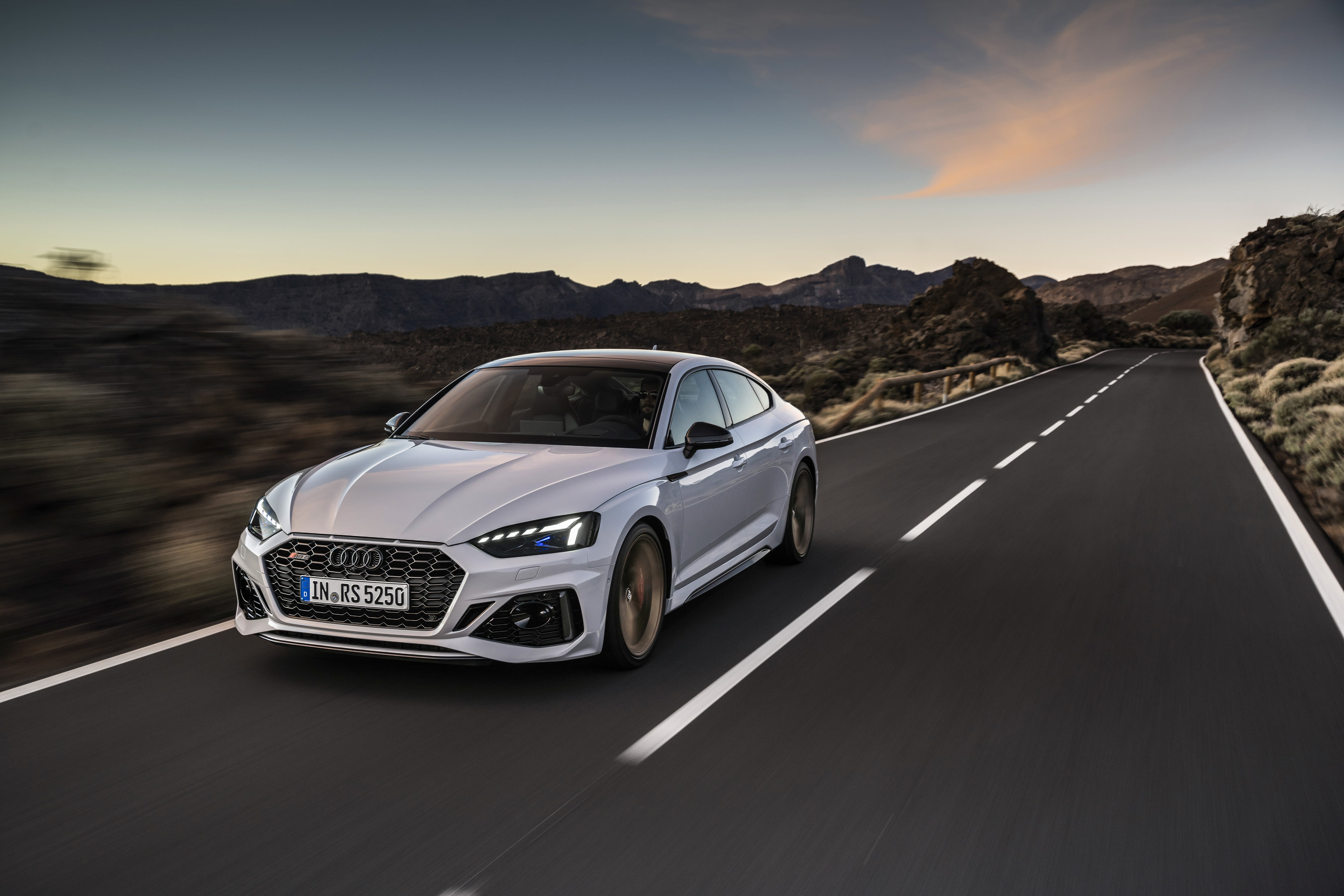 Car, 4K, Audi RS5, Sport Car, Audi, Vehicle, White Car, HD Wallpaper