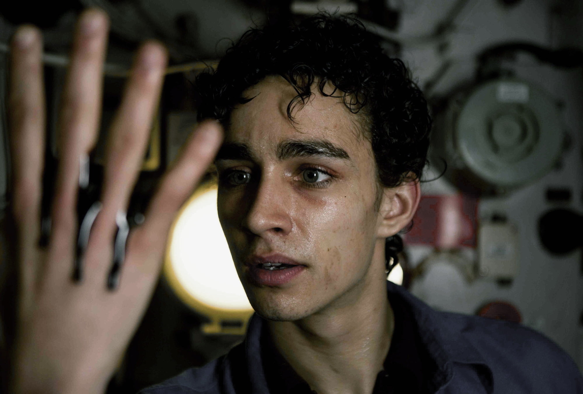 mechanic, young Men, top, human hand, males, real people, collared, lifestyles, one Person, front view, robert sheehan, portrait, human Face, male Beauty, HD Wallpaper