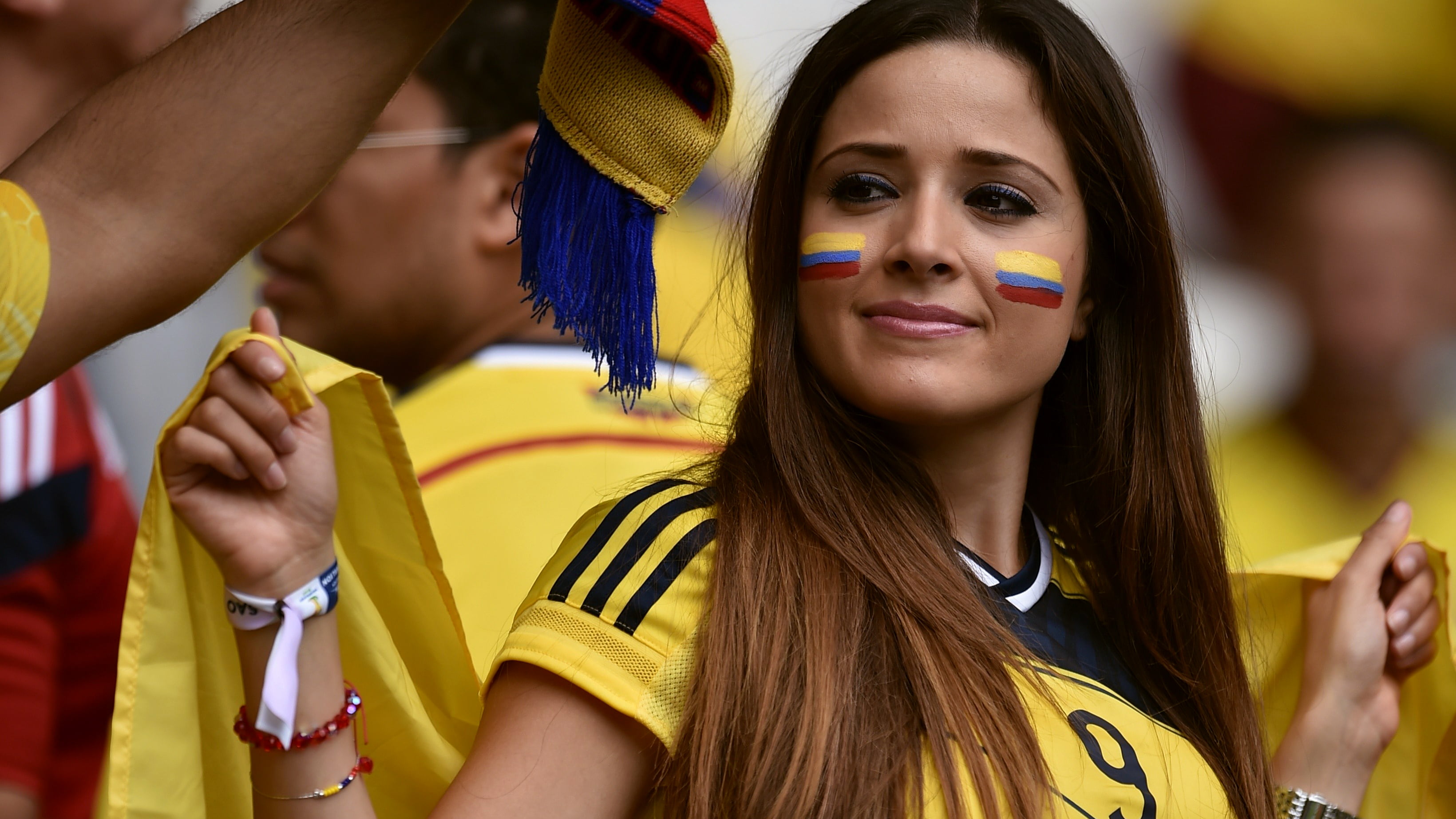 emotion, portrait, looking, headshot, positive emotion, fan - enthusiast, women, young adult, people, hairstyle, adult, hair, 2K, Latinas, young women, HD Wallpaper