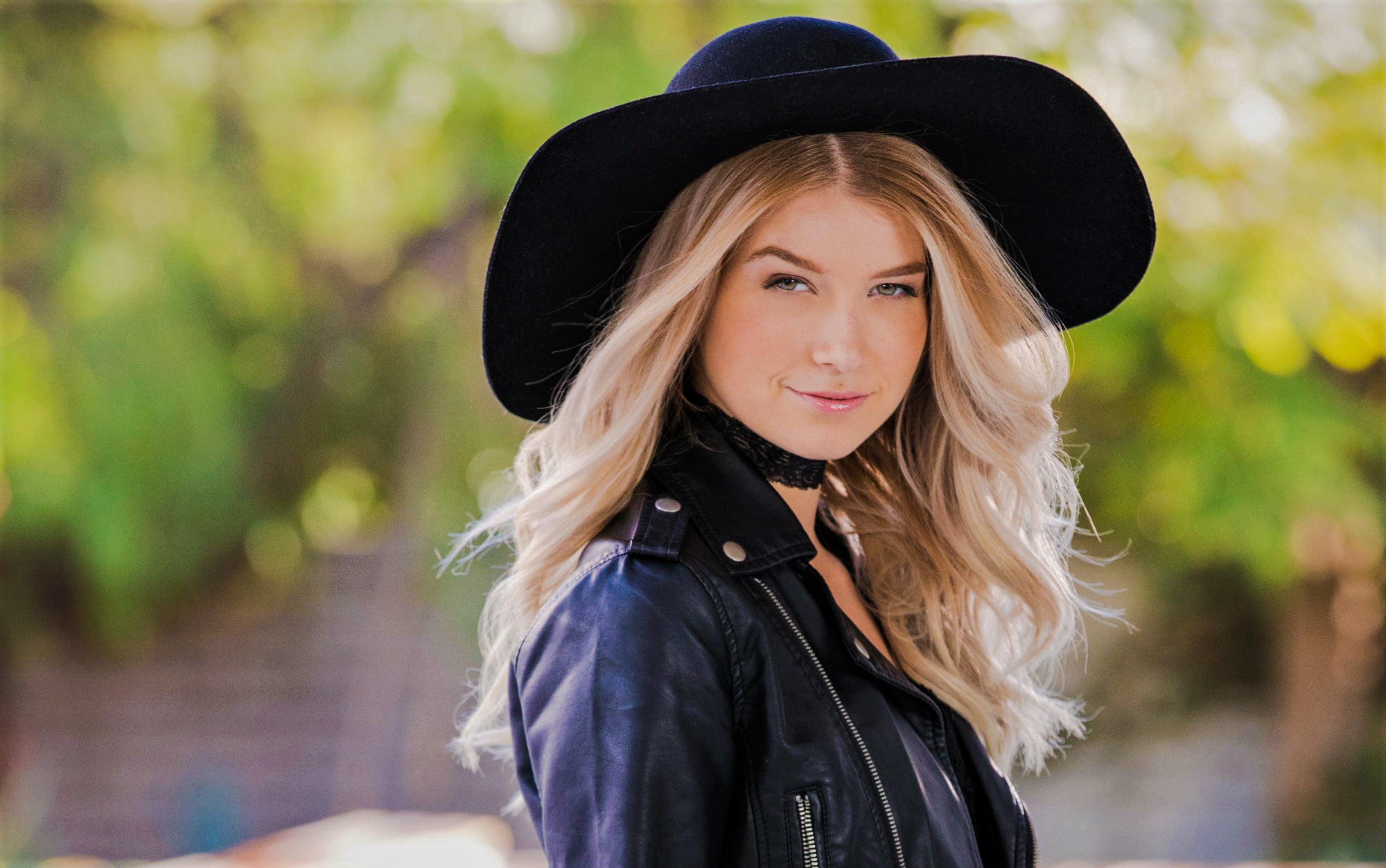 leather, young women, jacket, hair, beautiful woman, hat, 1080P, leisure activity, women, headshot, real people, Arya Fae, clothing, looking at camera, HD Wallpaper
