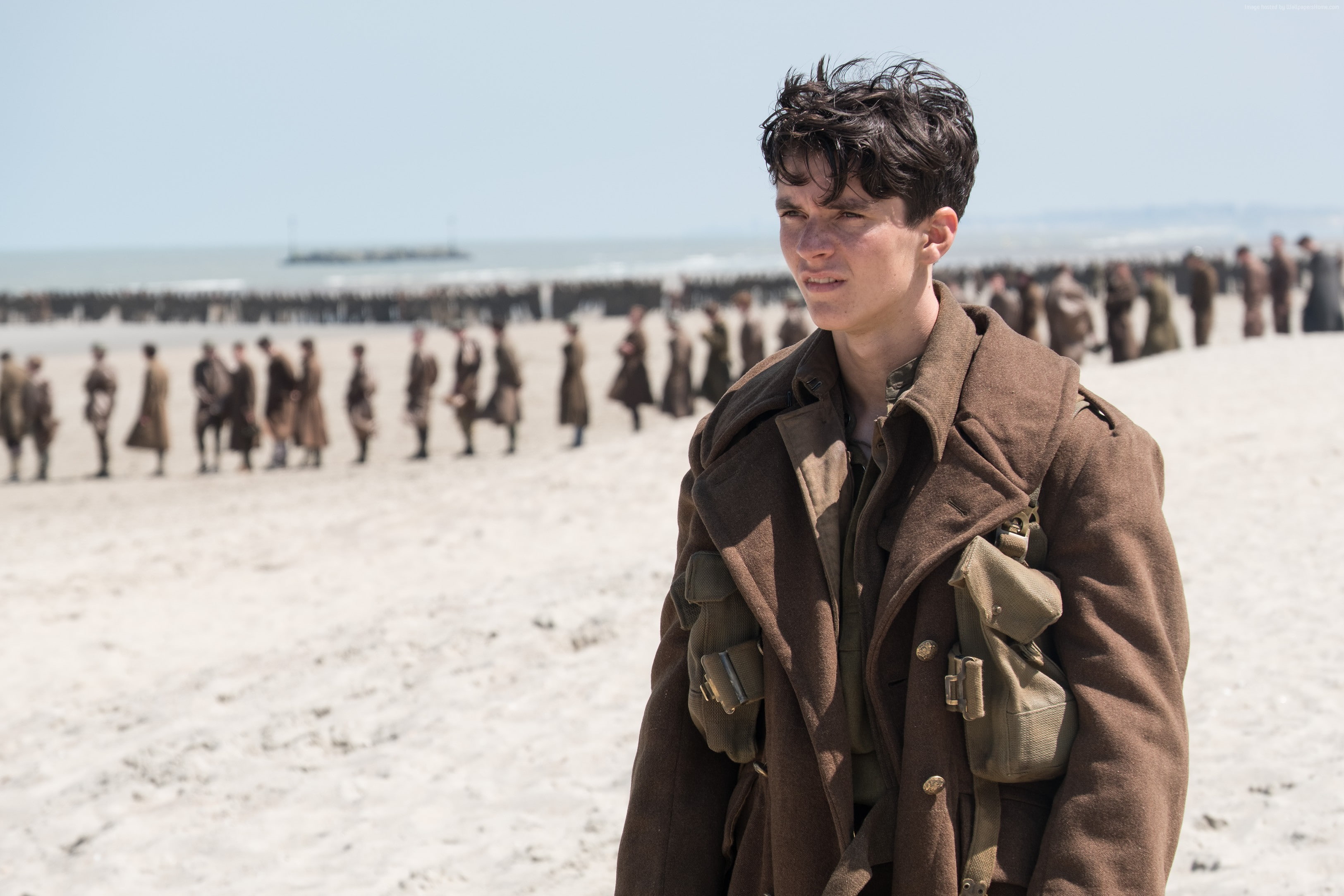 focus on foreground, waist up, Dunkirk, sky, standing, real people, young adult, leisure activity, beach, day, young men, sea, Fionn Whitehead, lifestyles, HD Wallpaper