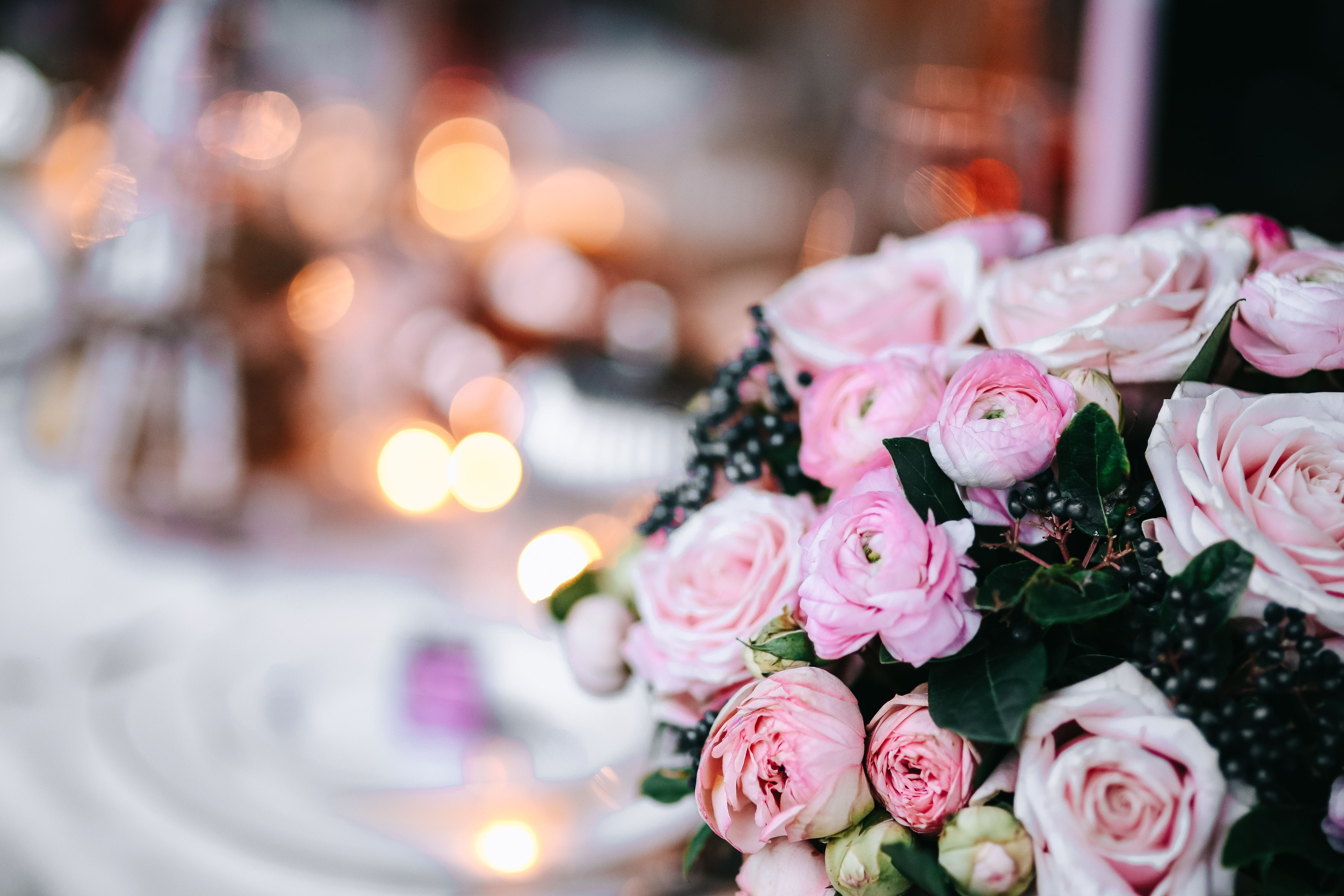 fragility, 5K, table set, nature, plant, bouquet, glamour, pink, decoration, xmas, celebration, holiday, love, freshness, beauty in nature, wedding, outdoors, HD Wallpaper