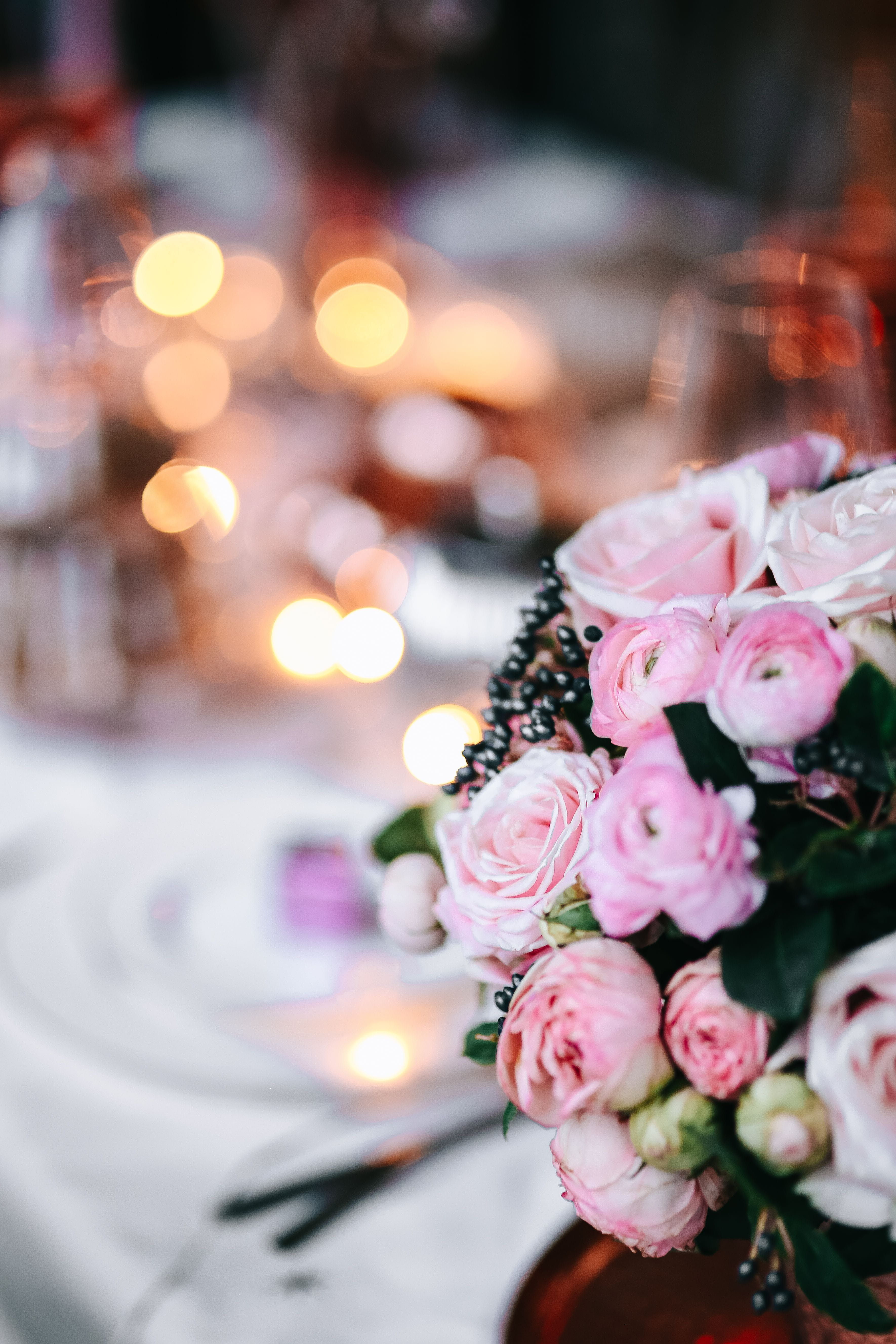 decoration, freshness, decorations, selective focus, inflorescence, table, wedding, arrangement, fragility, glamour, nature, elegance, beauty in nature, Phone HD Wallpaper