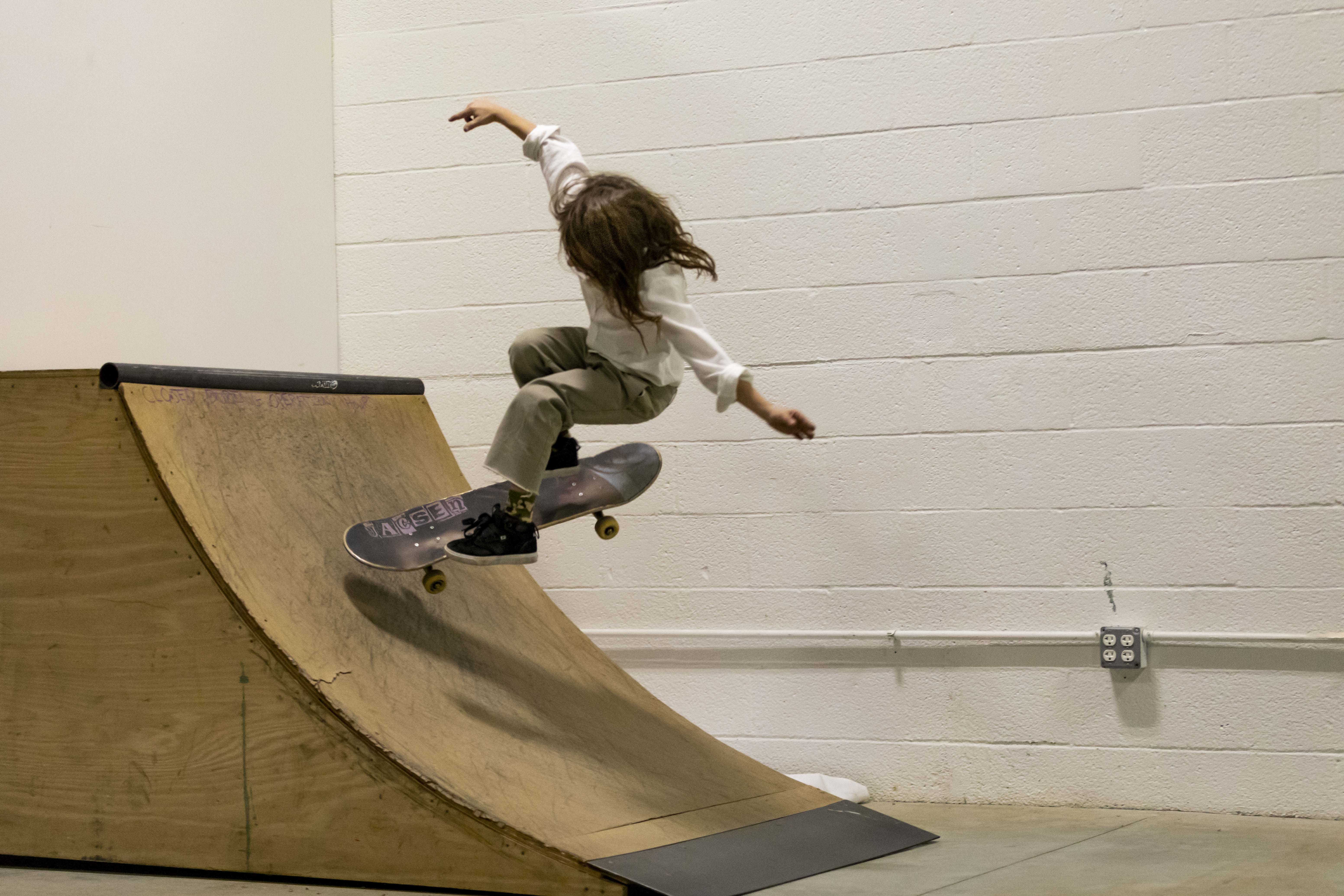 balance, machine, clothing, skateboard, one person, child, banister, handrail, jump, handstand, kid, amazing, sports, real people, mid-air, trick, day, HD Wallpaper